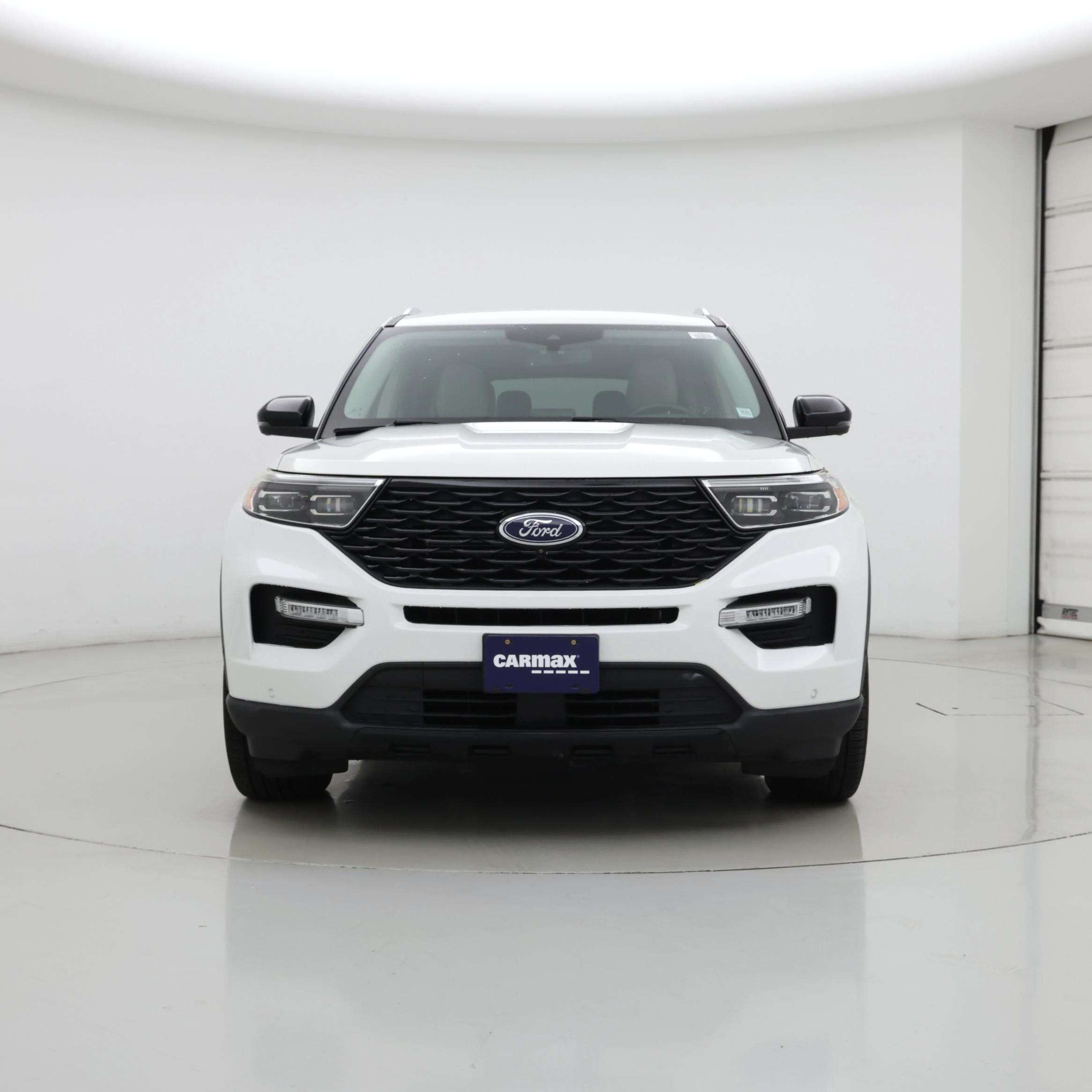 Thumbnail: 2020 Ford Explorer - 5