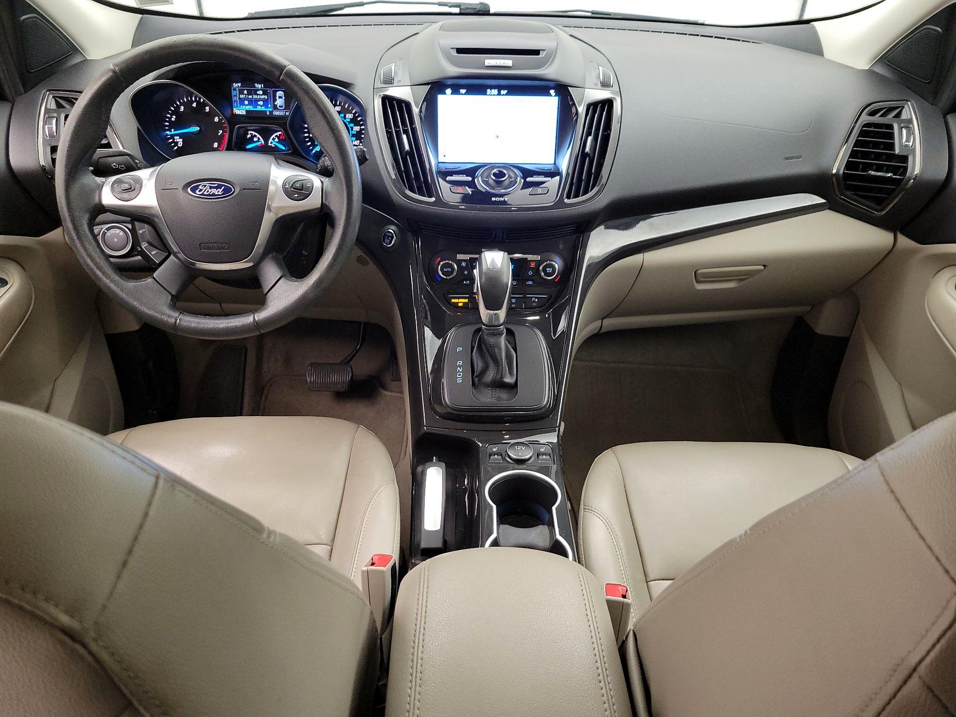 Thumbnail: 2016 Ford Escape - 9