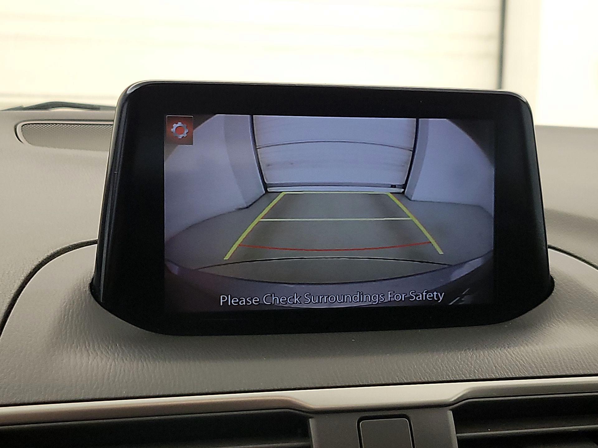 Thumbnail: 2017 Mazda Mazda3 - 14