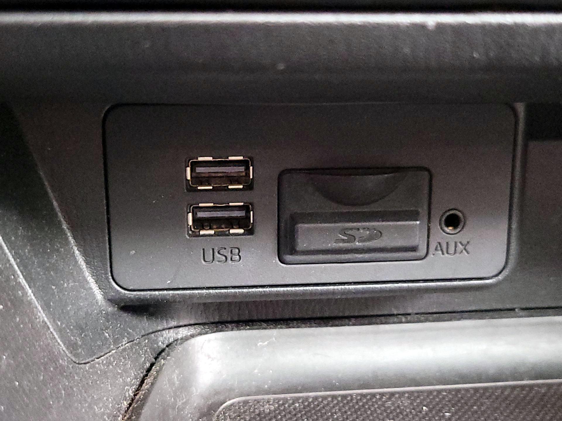 Thumbnail: 2017 Mazda Mazda3 - 18