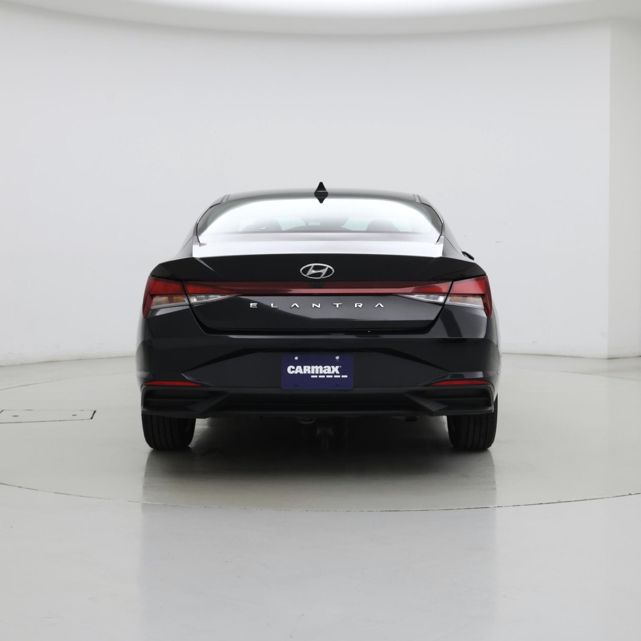 Thumbnail: 2022 Hyundai Elantra - 6