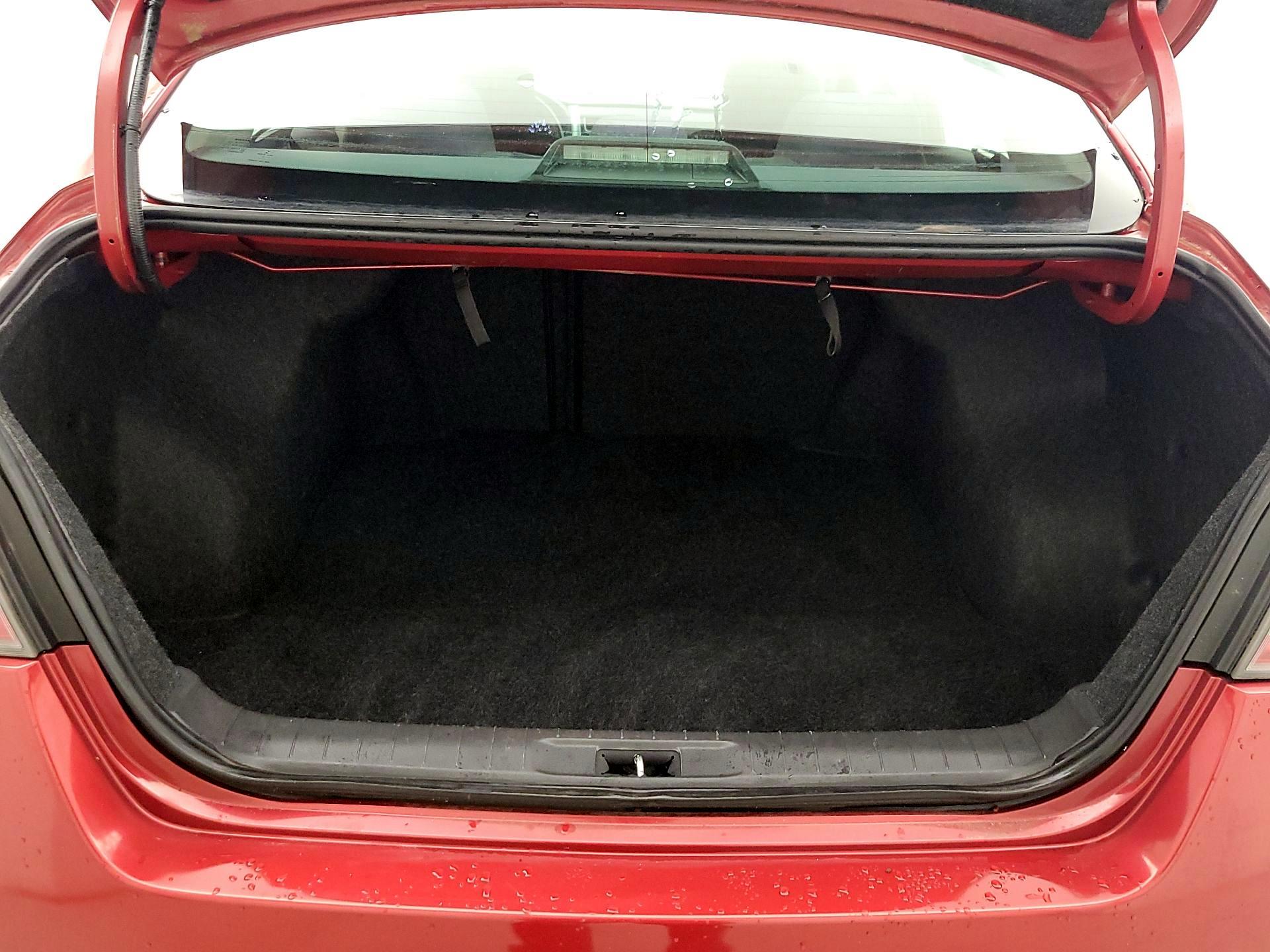 Thumbnail: 2014 Nissan Altima - 19