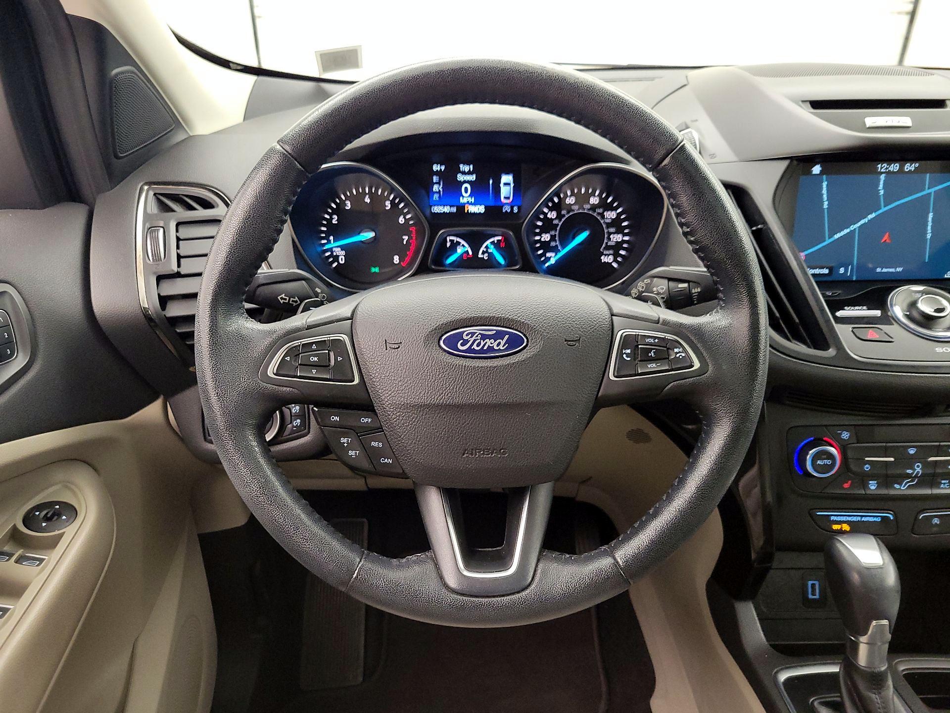 Thumbnail: 2017 Ford Escape - 10