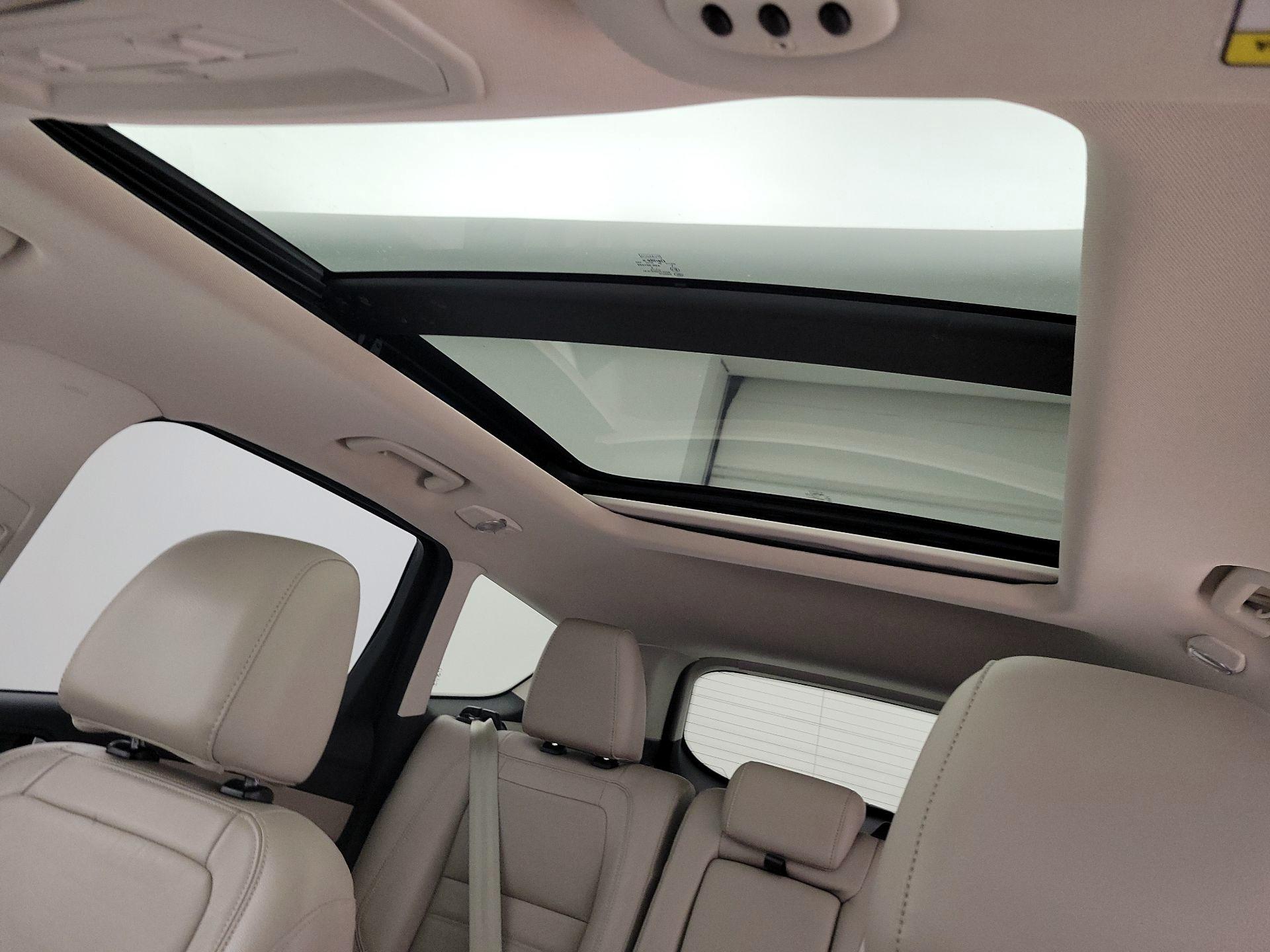 Thumbnail: 2017 Ford Escape - 20