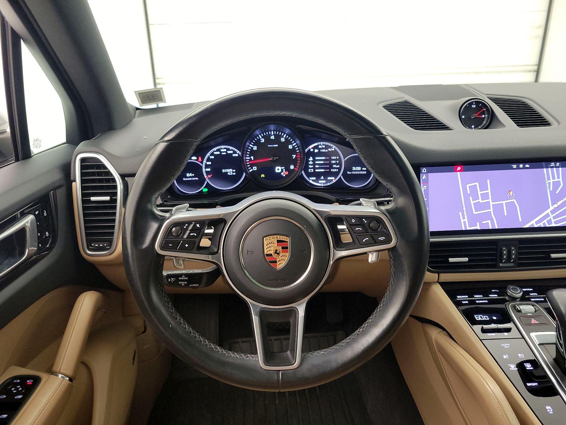 Thumbnail: 2020 Porsche Cayenne - 10