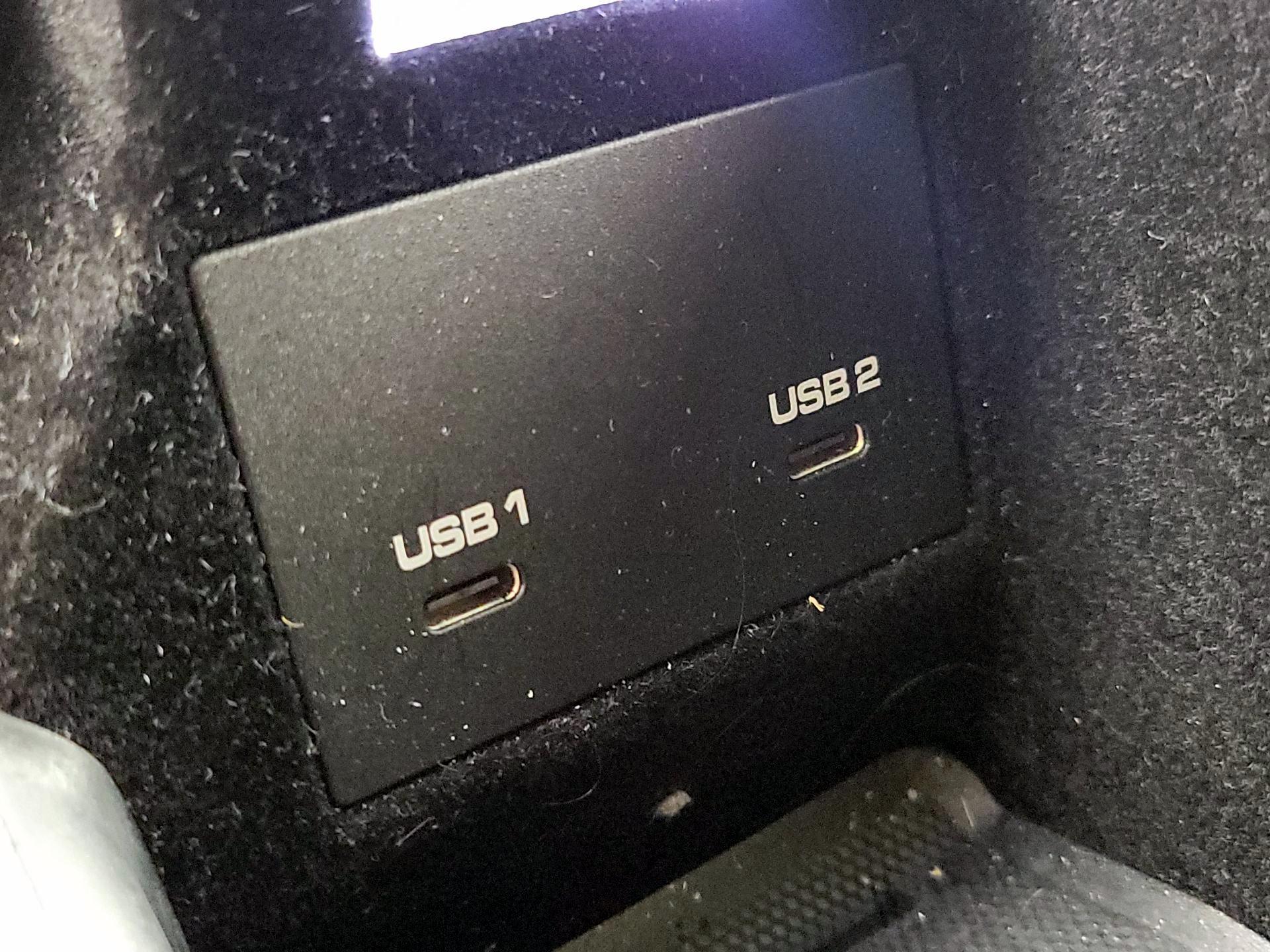 Thumbnail: 2020 Porsche Cayenne - 19