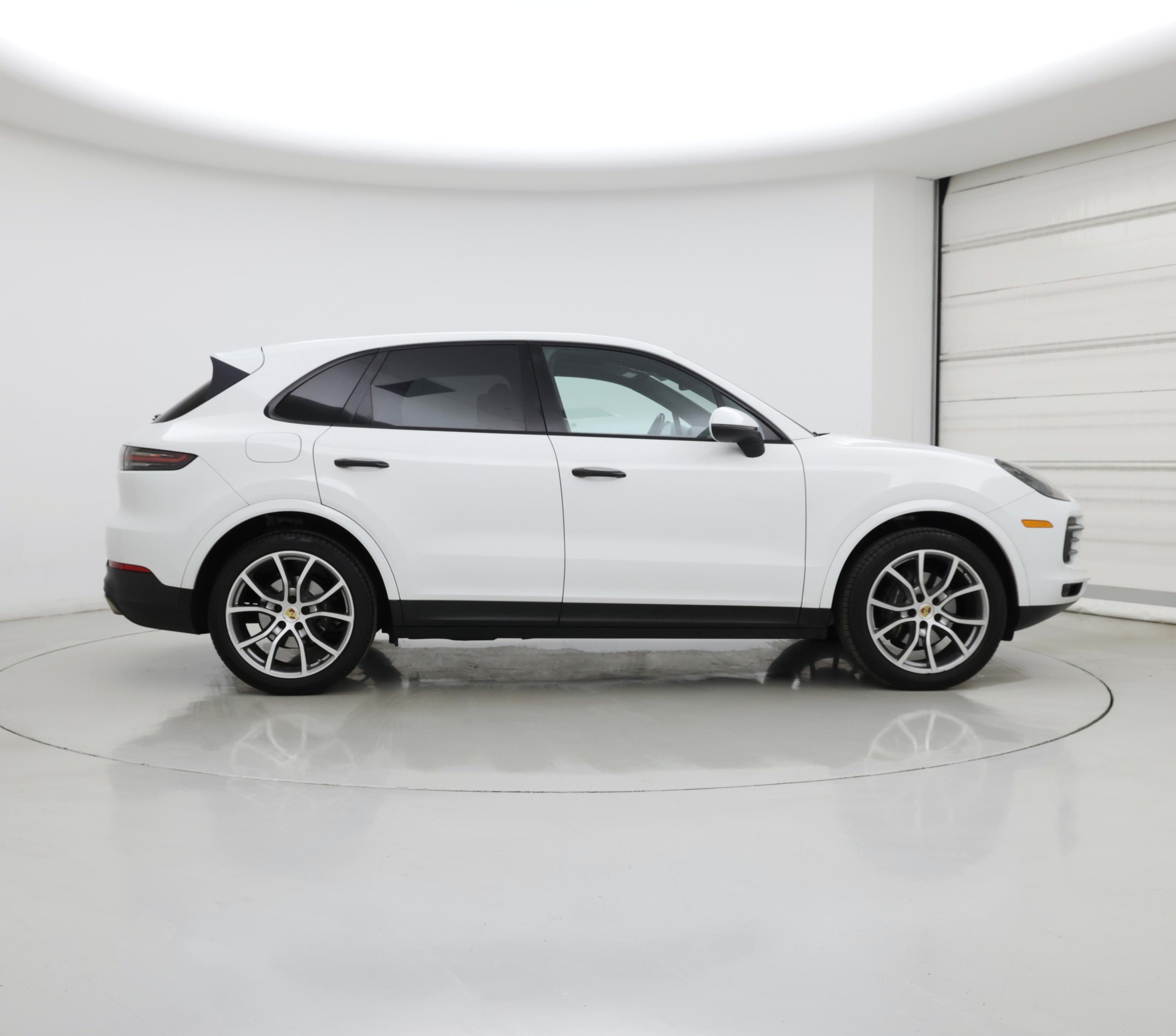 Thumbnail: 2020 Porsche Cayenne - 7