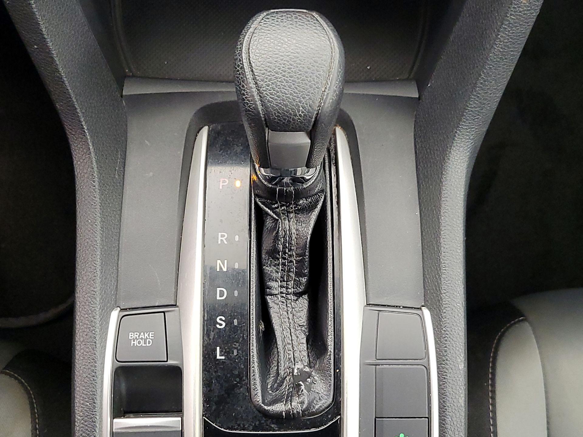 Thumbnail: 2016 Honda Civic - 17