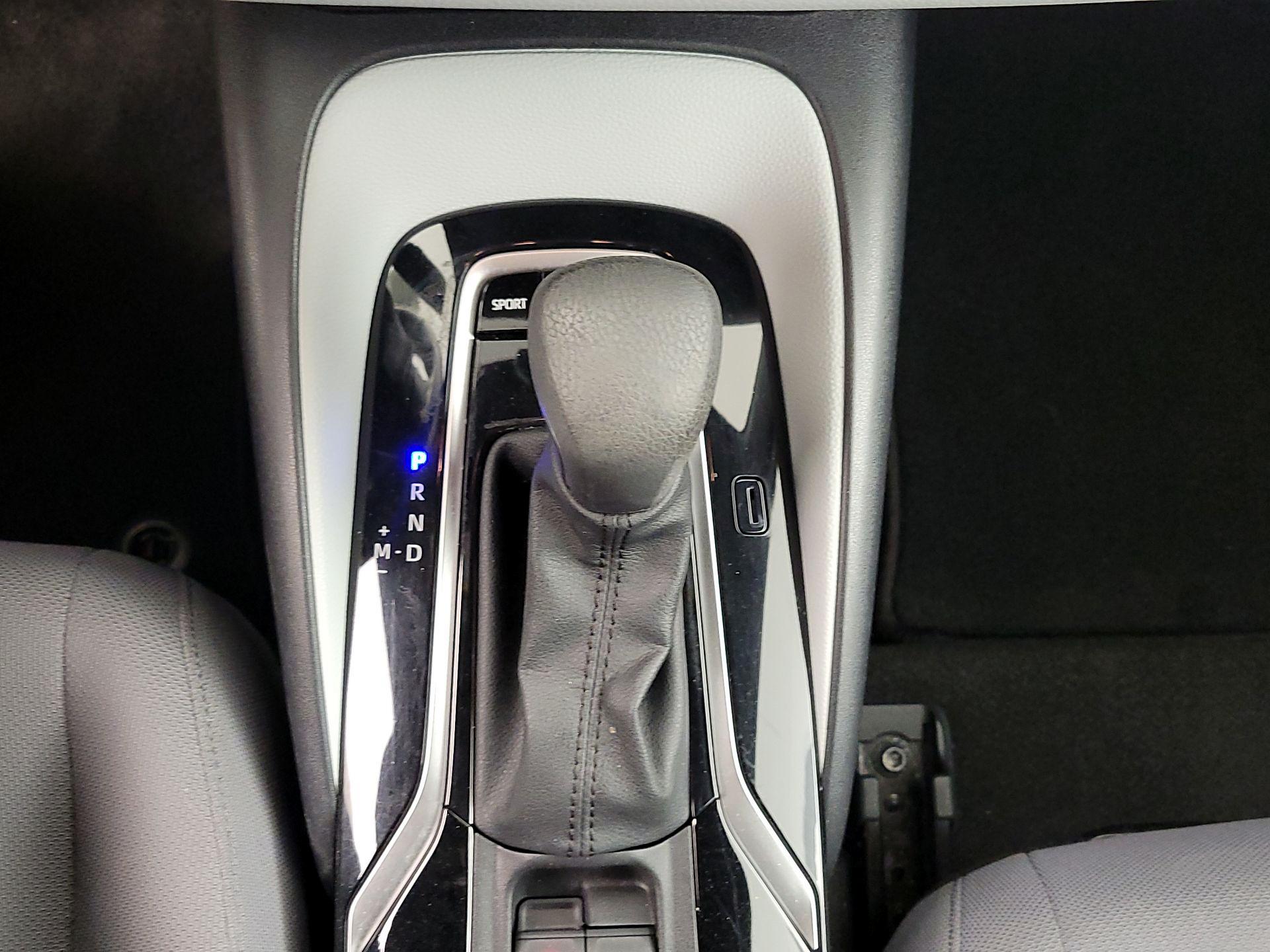 Thumbnail: 2021 Toyota Corolla - 17