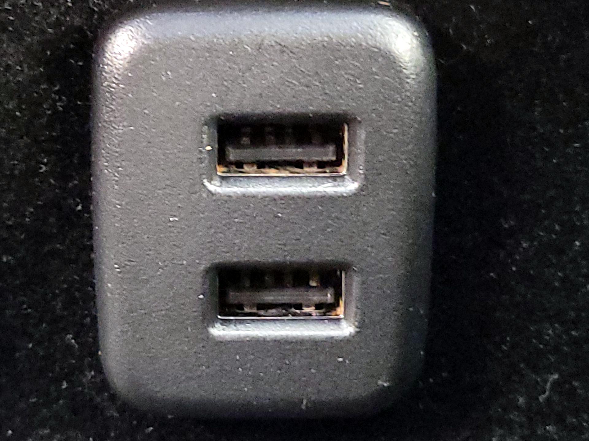 Thumbnail: 2018 Cadillac Escalade - 19