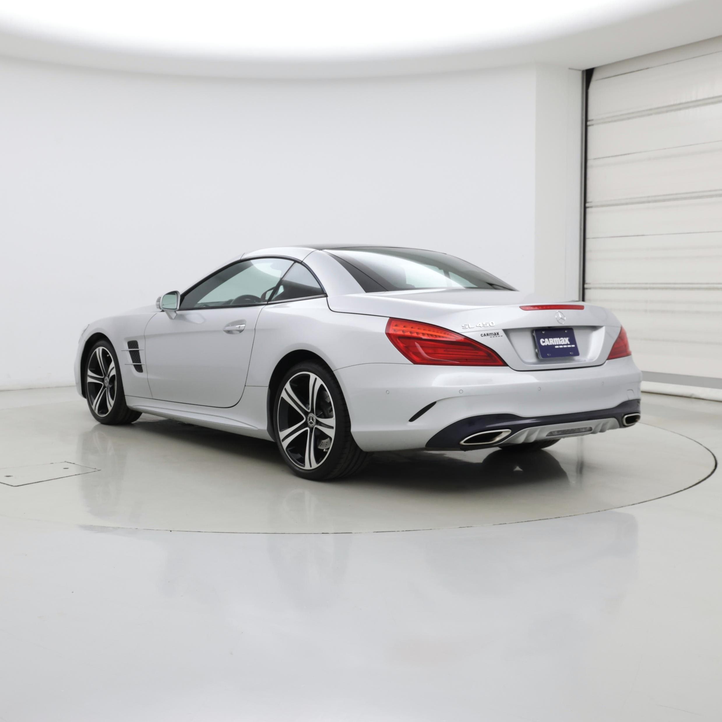 Thumbnail: 2017 Mercedes-Benz SL-Class - 2