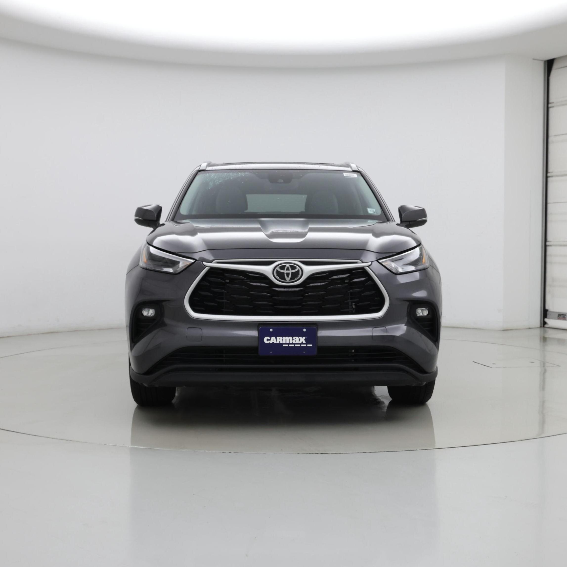 Thumbnail: 2022 Toyota Highlander - 5