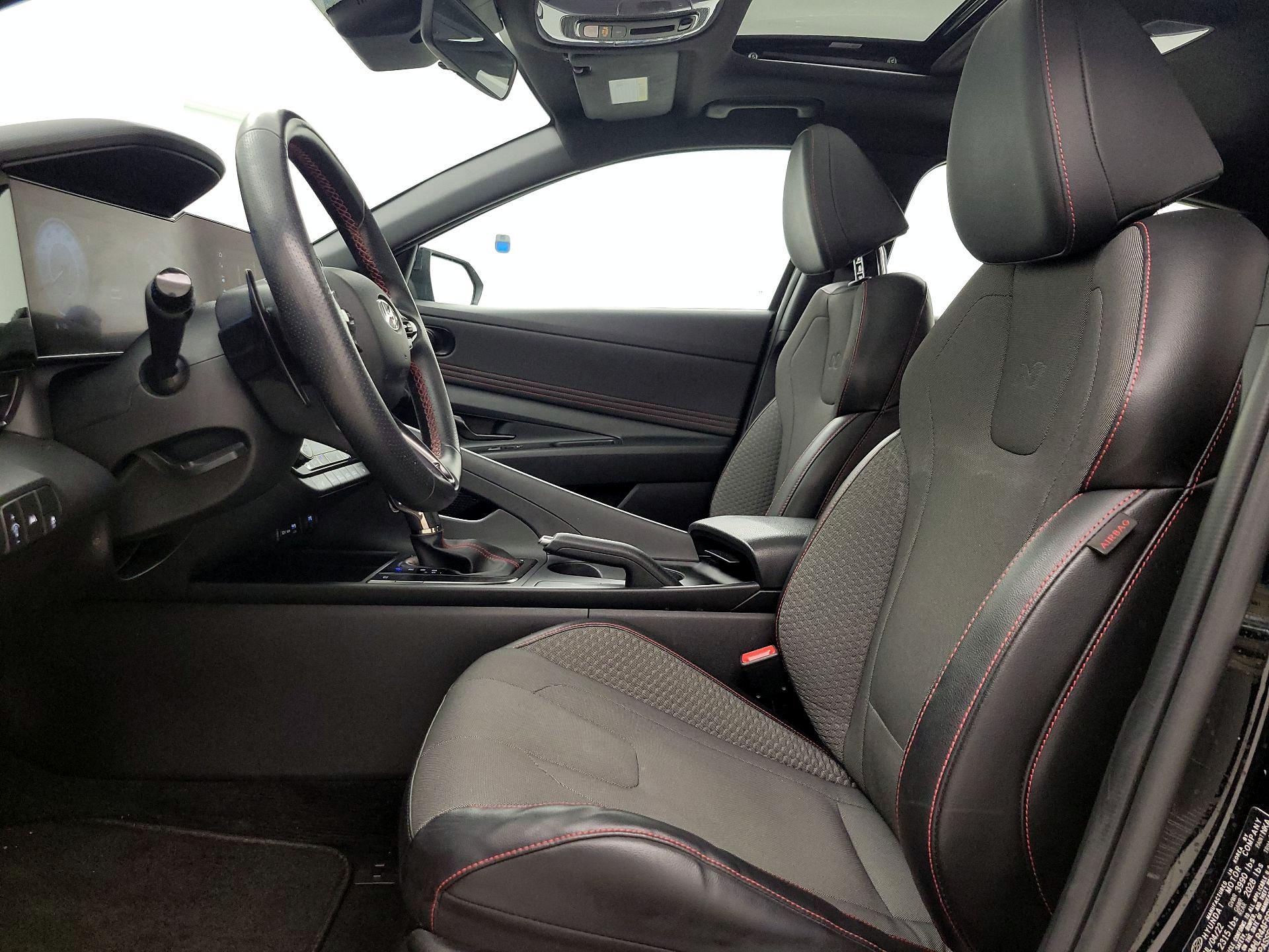 Thumbnail: 2023 Hyundai Elantra - 11