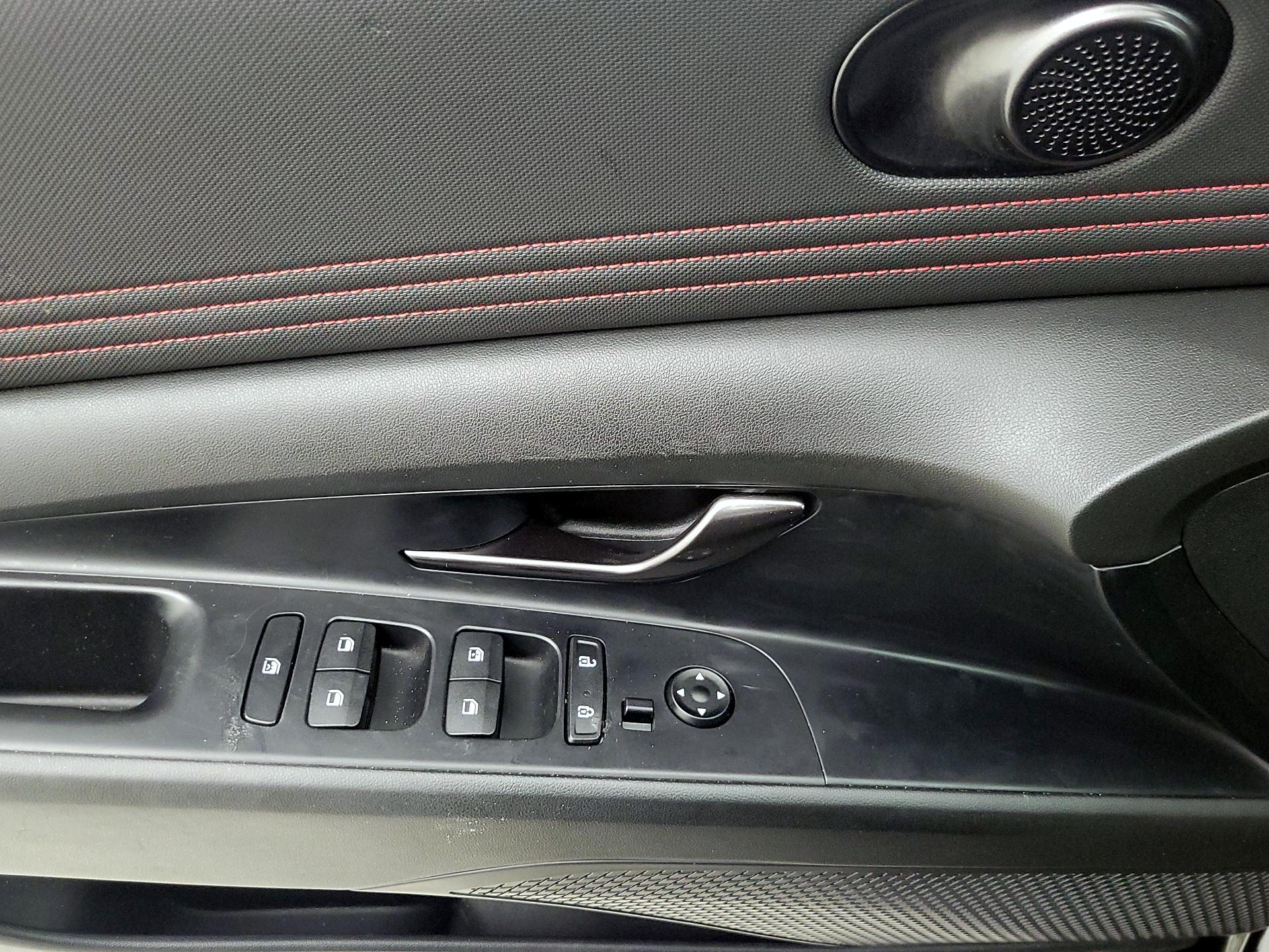 Thumbnail: 2023 Hyundai Elantra - 12