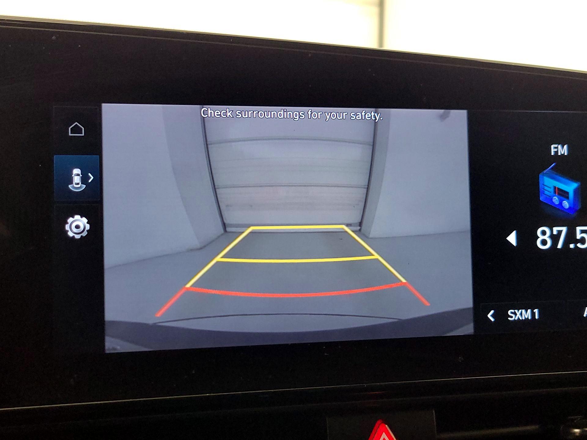 Thumbnail: 2023 Hyundai Elantra - 15