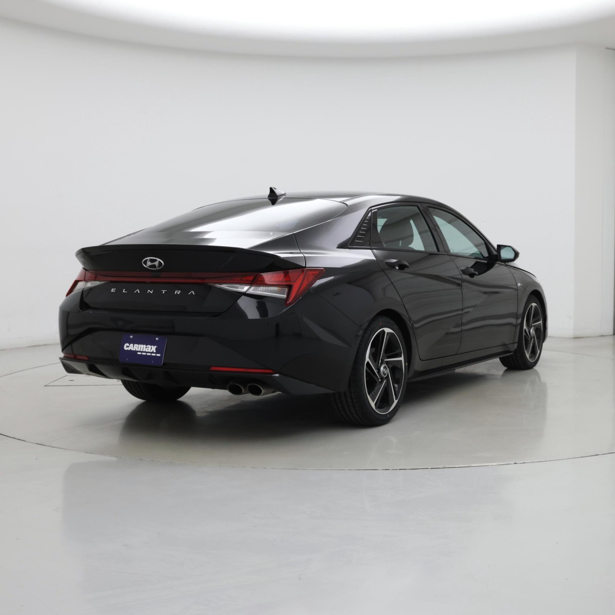 Thumbnail: 2023 Hyundai Elantra - 8