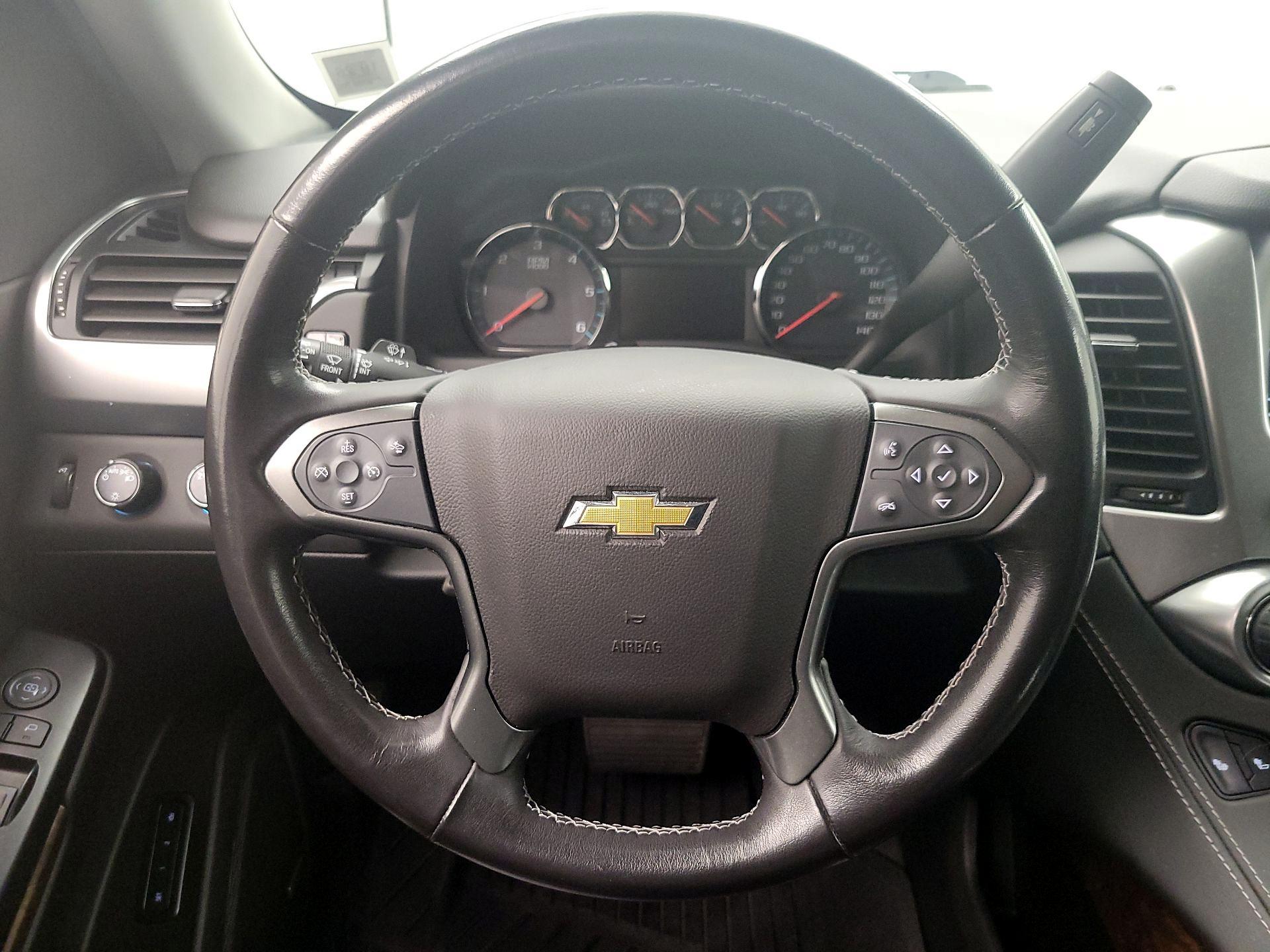 Thumbnail: 2020 Chevrolet Suburban - 10