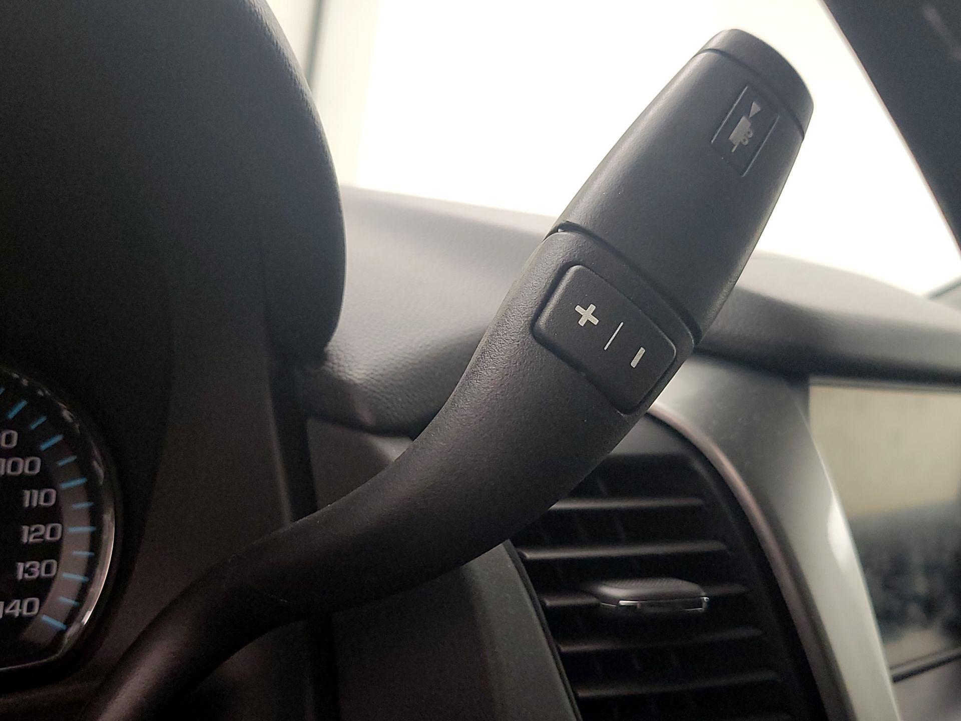 Thumbnail: 2020 Chevrolet Suburban - 18