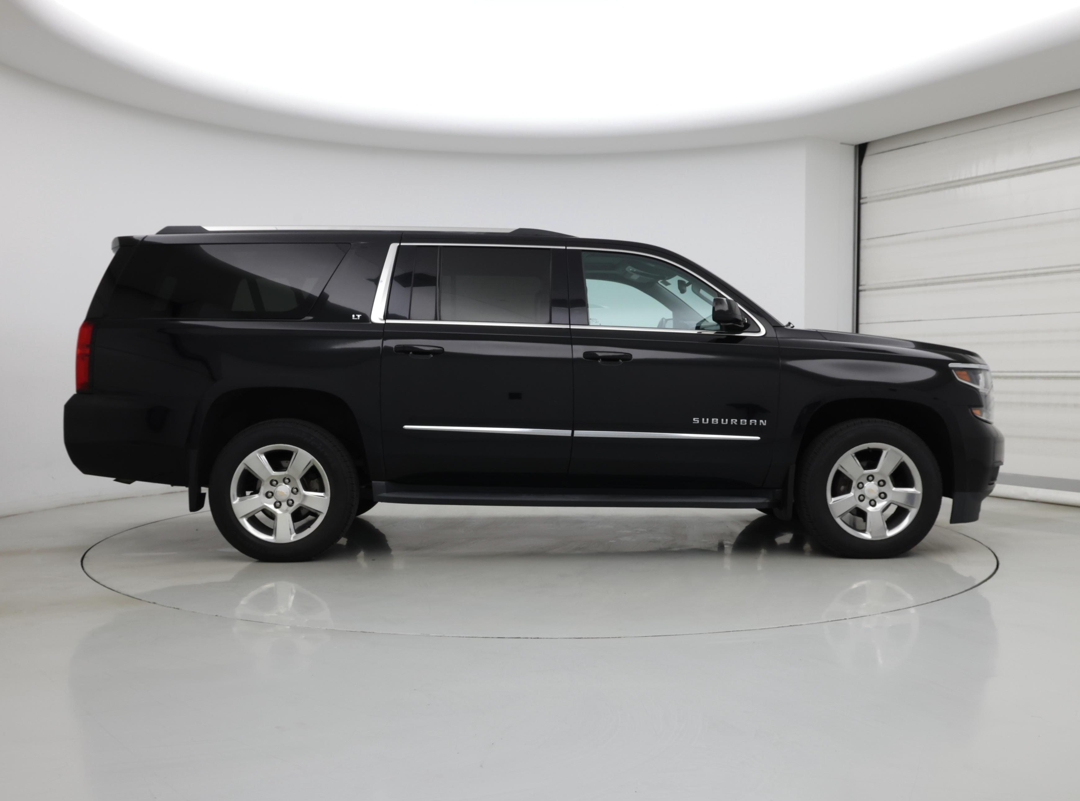 Thumbnail: 2020 Chevrolet Suburban - 7