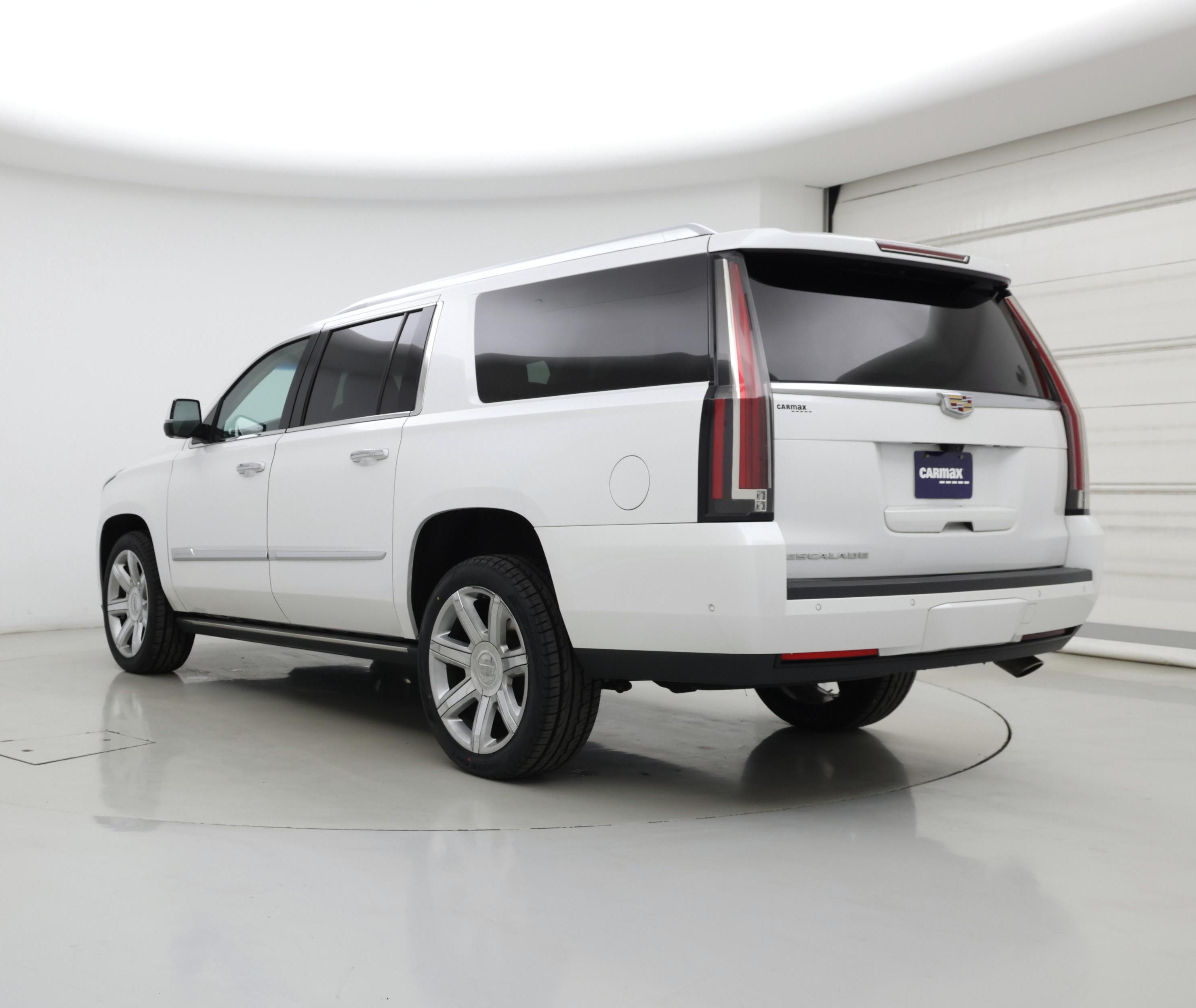 Thumbnail: 2019 Cadillac Escalade - 2