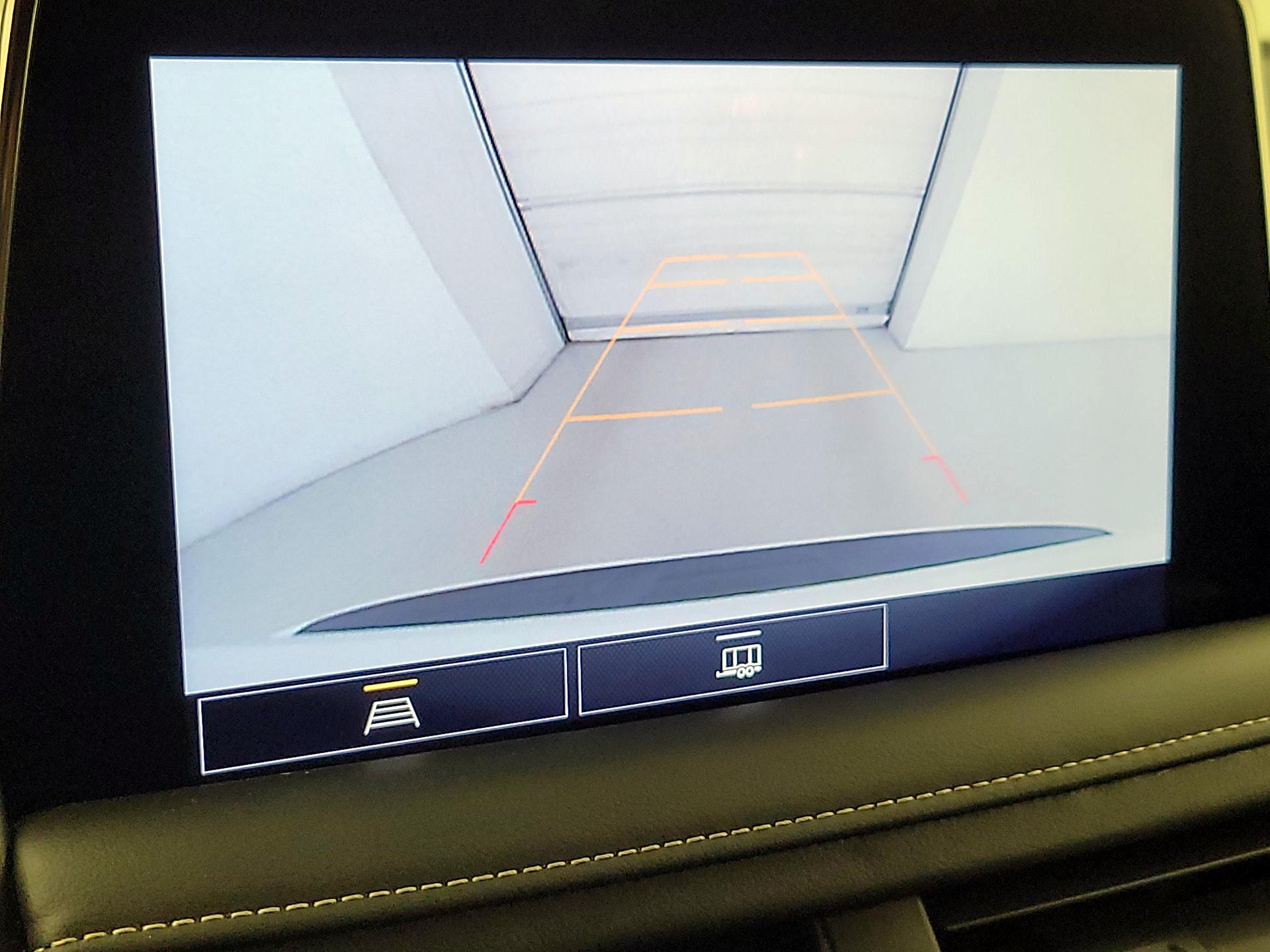 Thumbnail: 2021 Chevrolet Suburban - 15