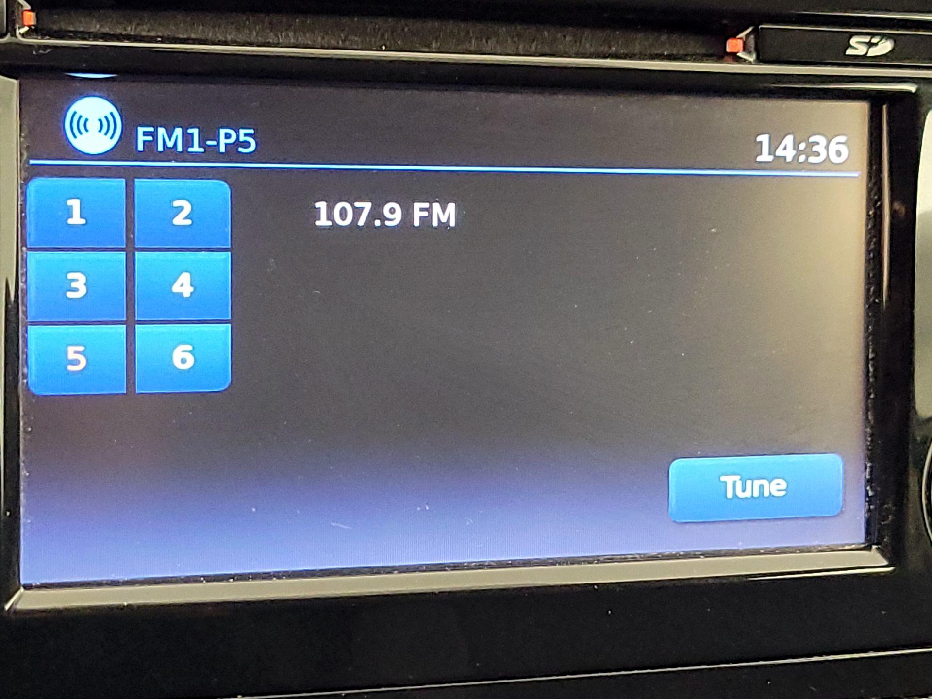 Thumbnail: 2016 Nissan Rogue - 16