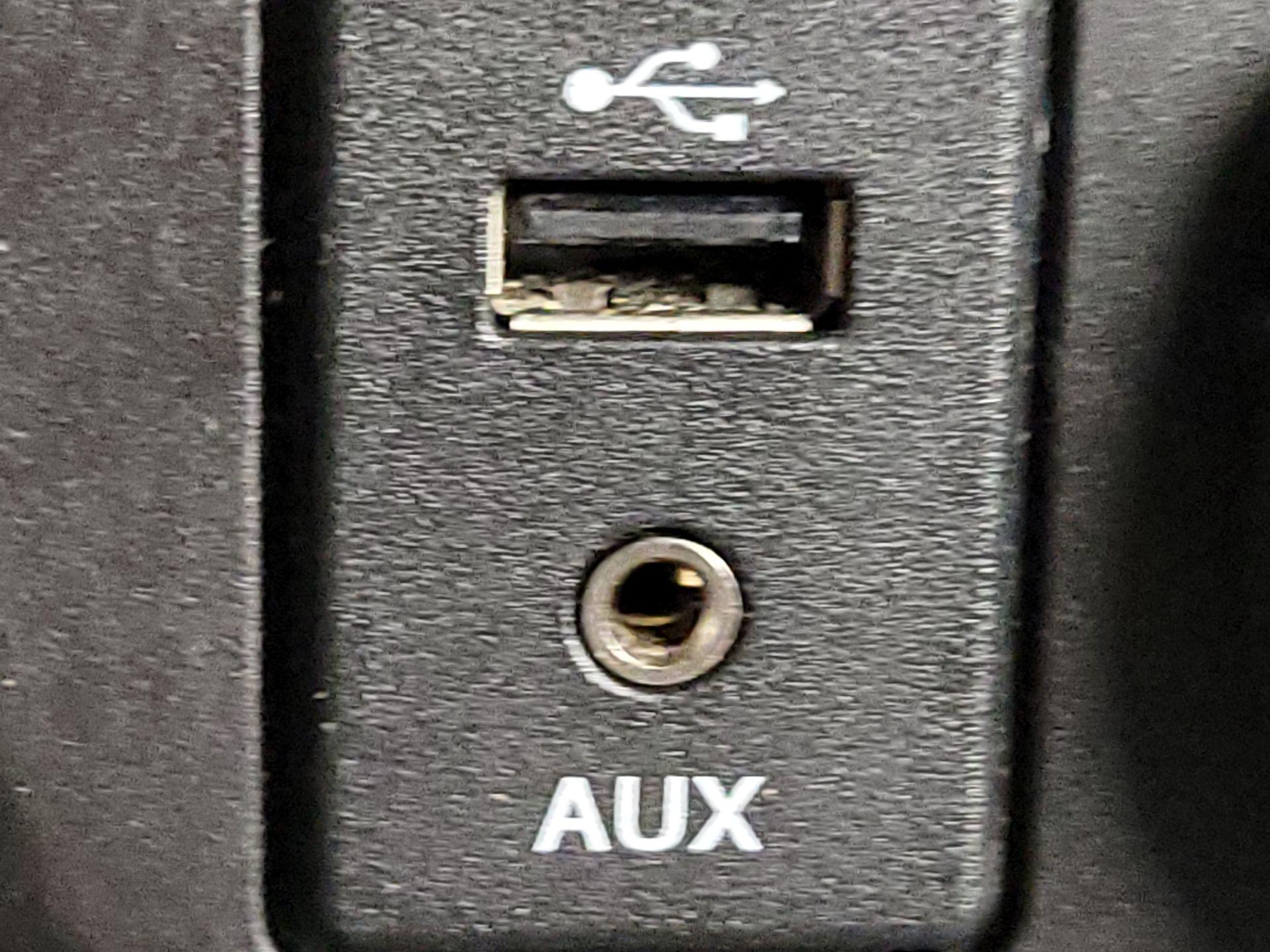 Thumbnail: 2016 Nissan Rogue - 19