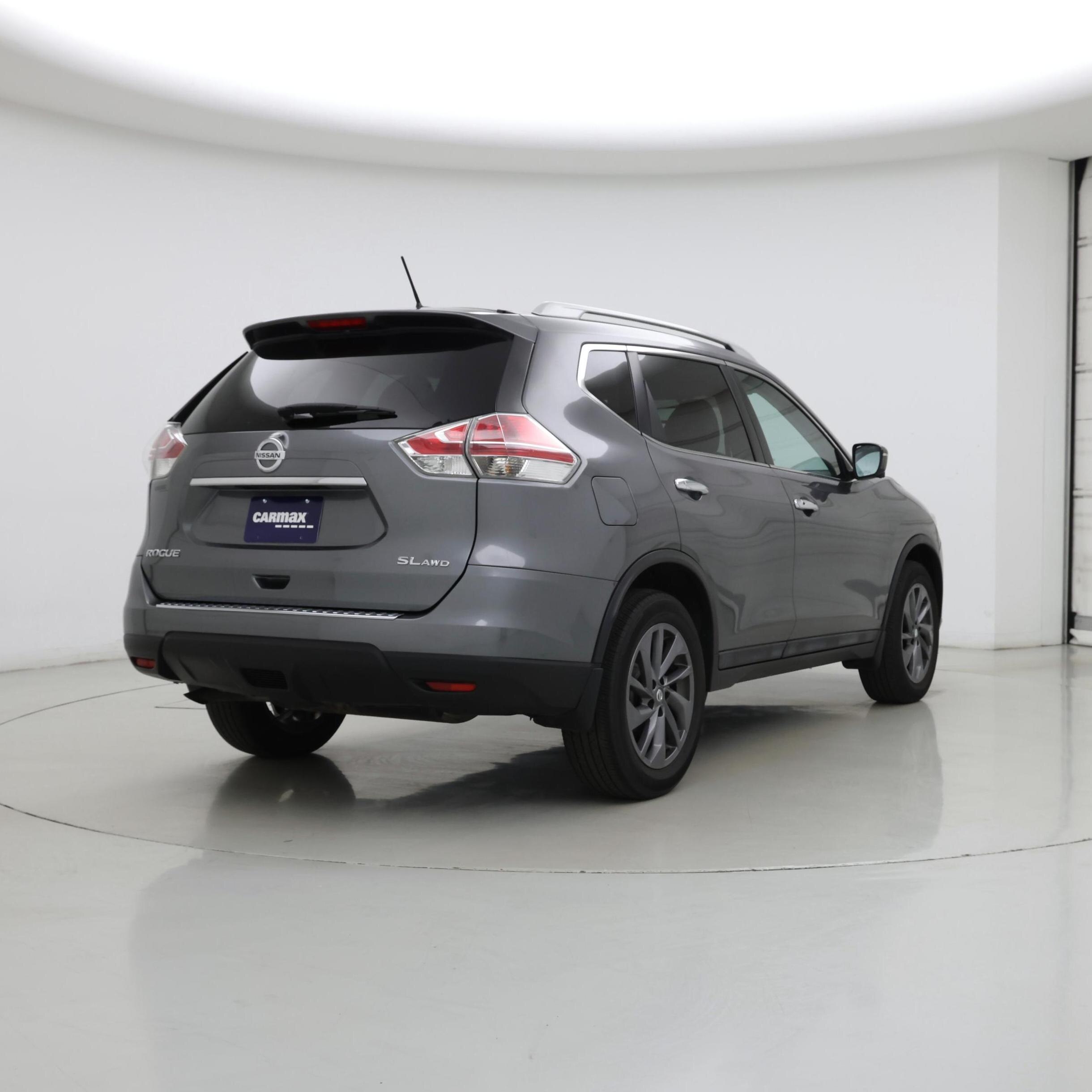 Thumbnail: 2016 Nissan Rogue - 8