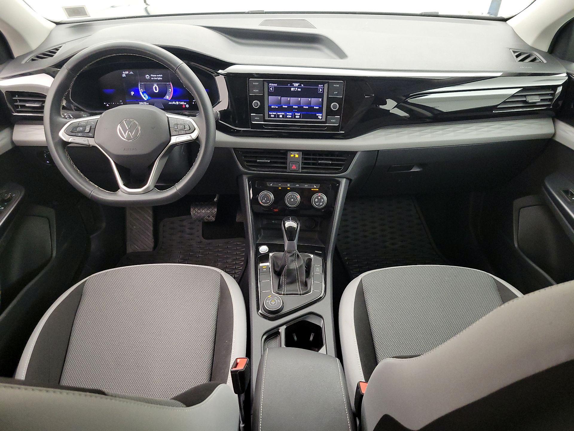 Thumbnail: 2024 Volkswagen Taos - 9