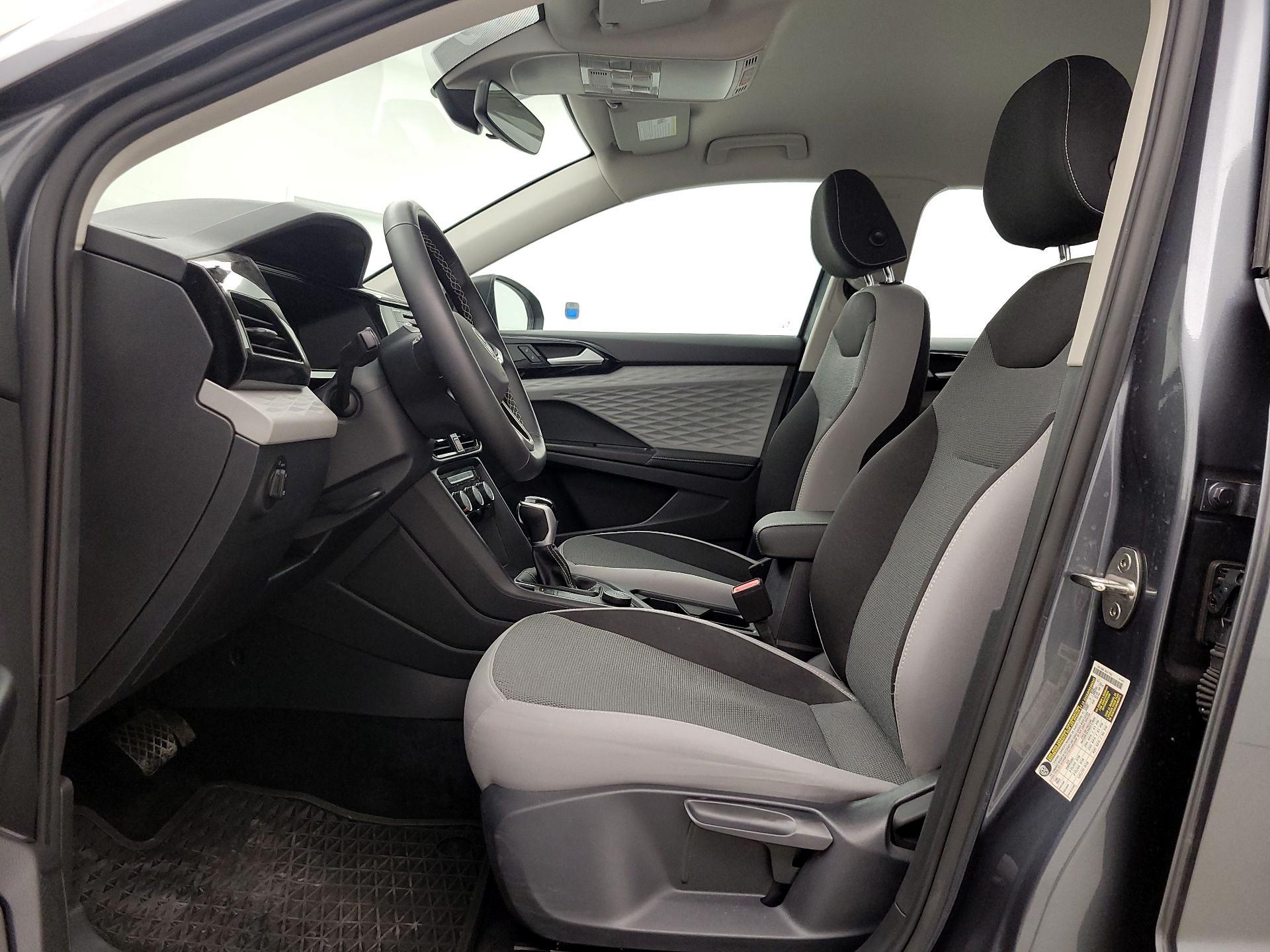 Thumbnail: 2024 Volkswagen Taos - 11