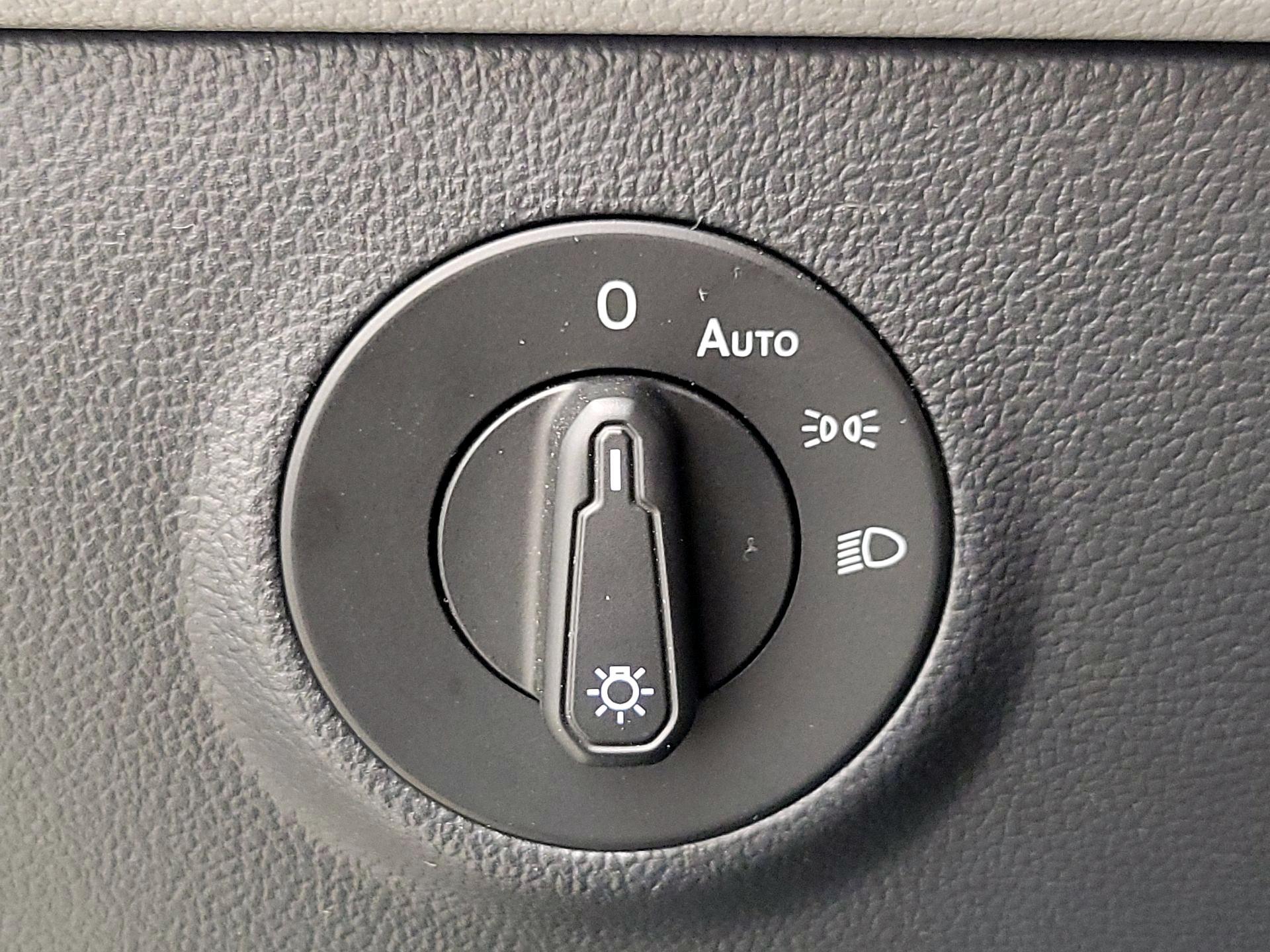 Thumbnail: 2024 Volkswagen Taos - 13