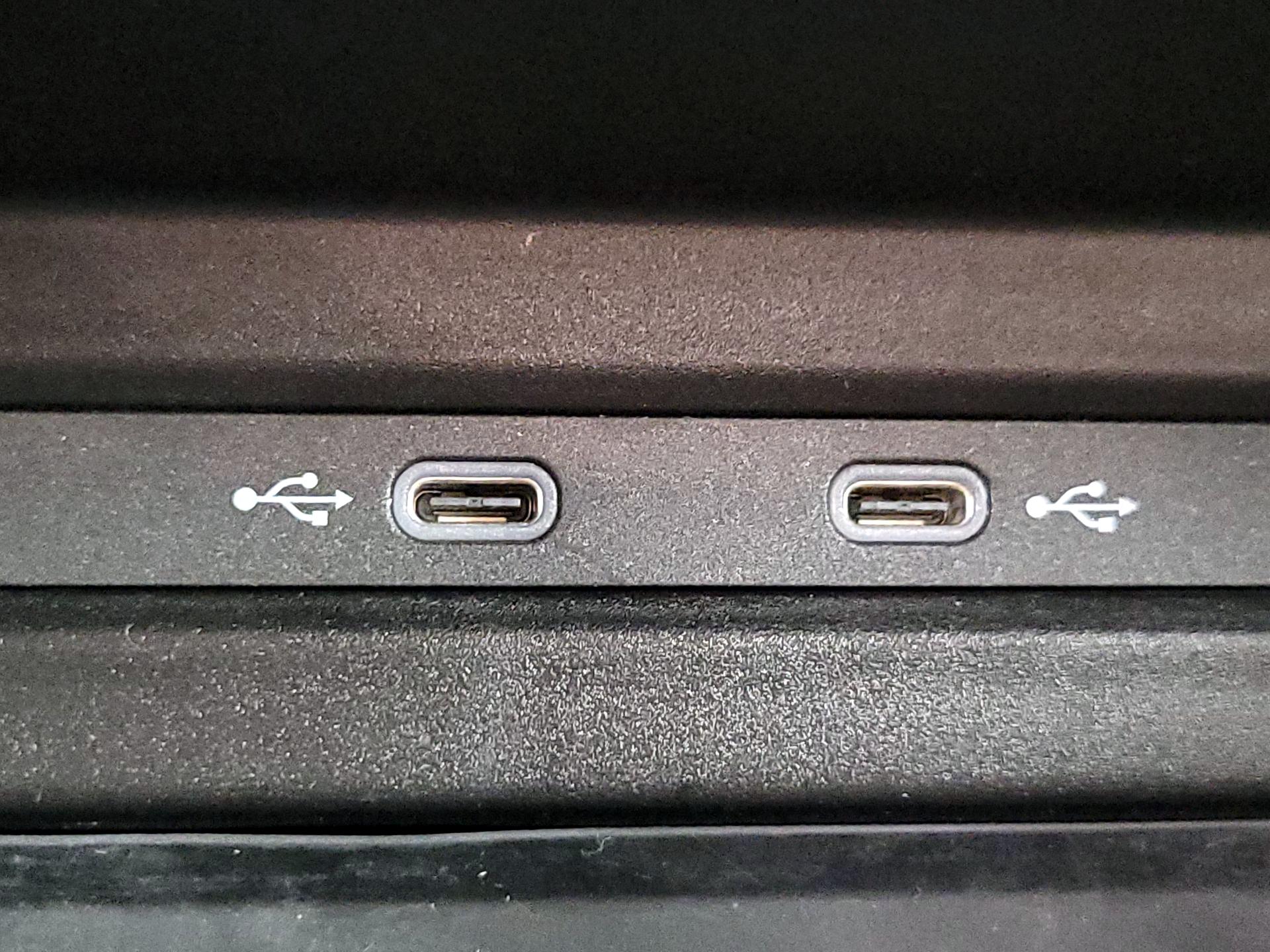 Thumbnail: 2024 Volkswagen Taos - 18