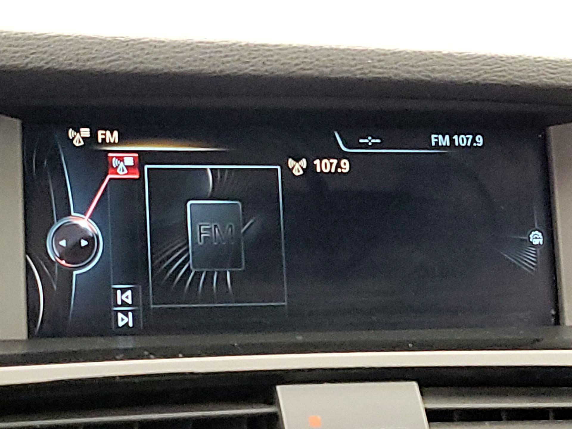 Thumbnail: 2016 BMW X3 - 16