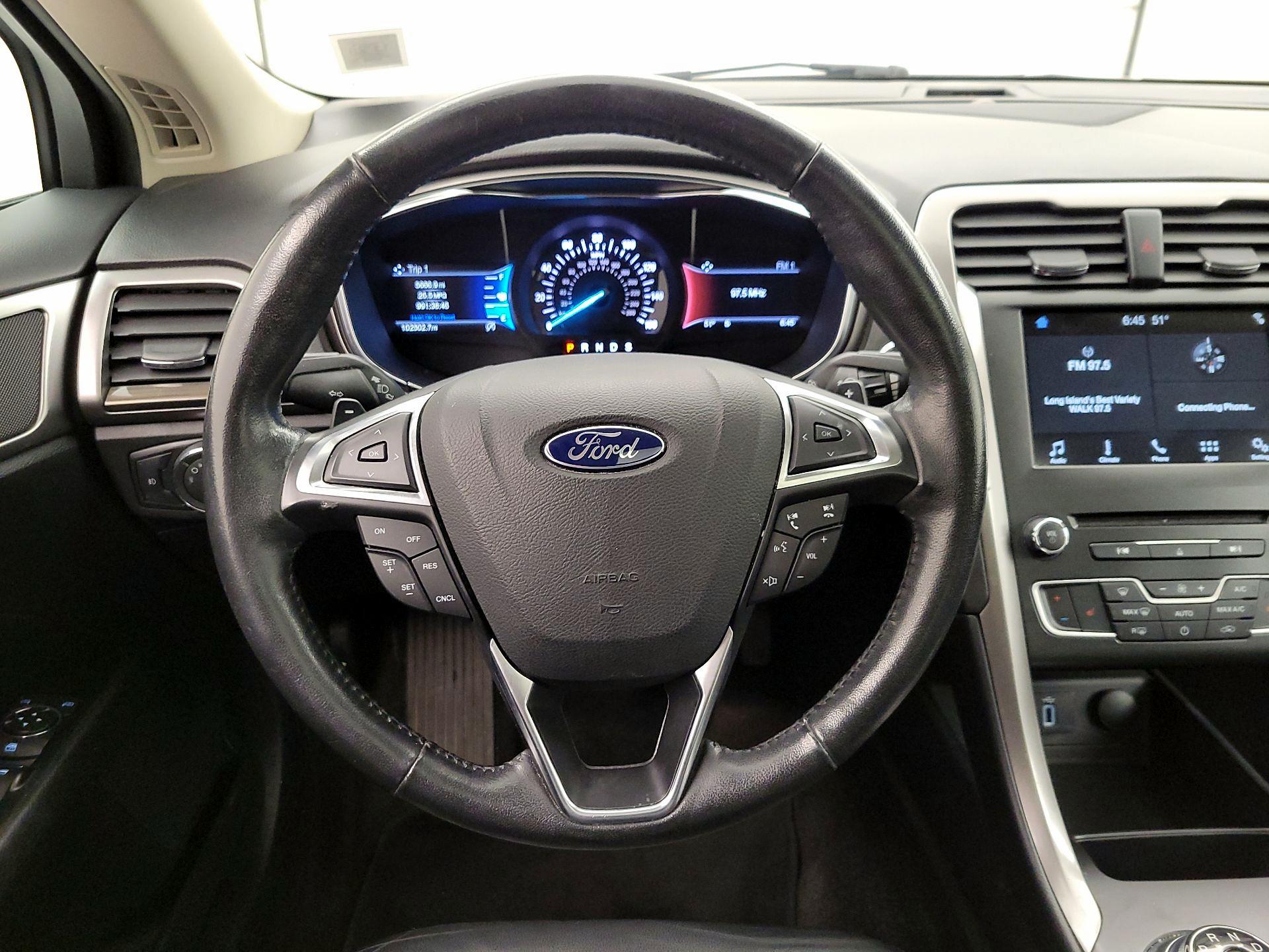 Thumbnail: 2017 Ford Fusion - 10