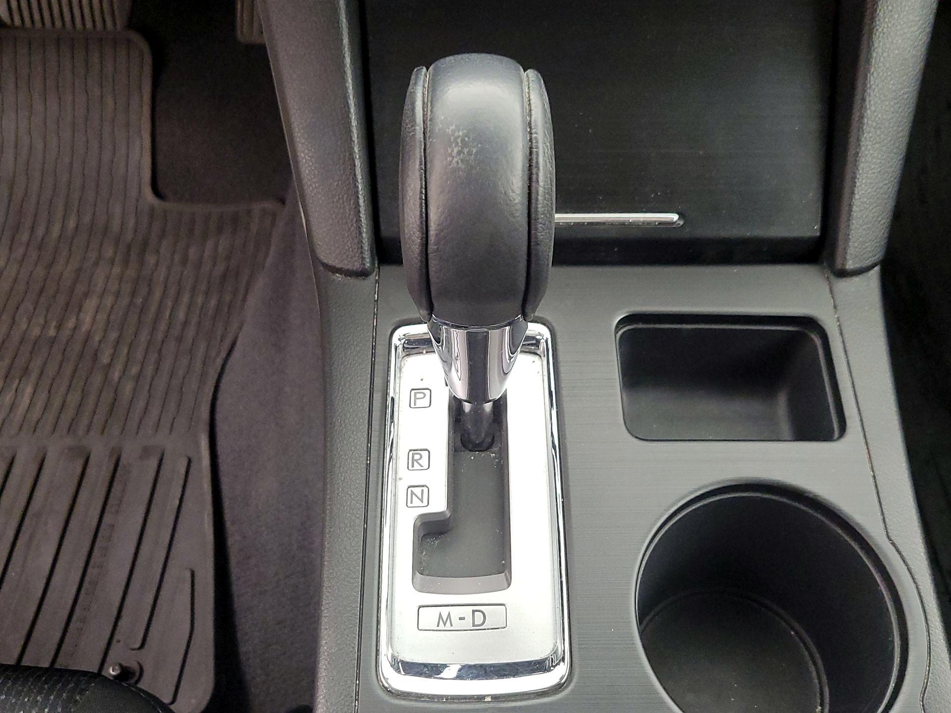 Thumbnail: 2015 Subaru Legacy - 17