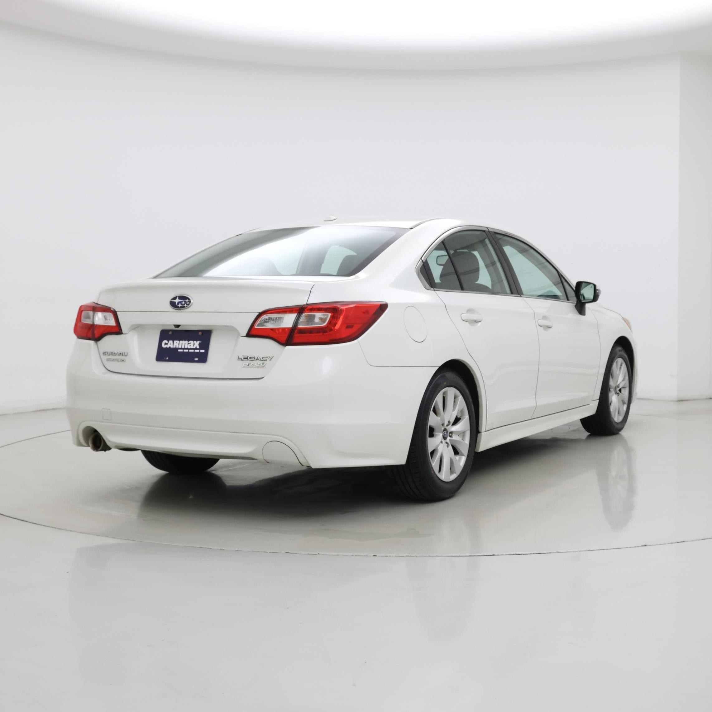 Thumbnail: 2015 Subaru Legacy - 8