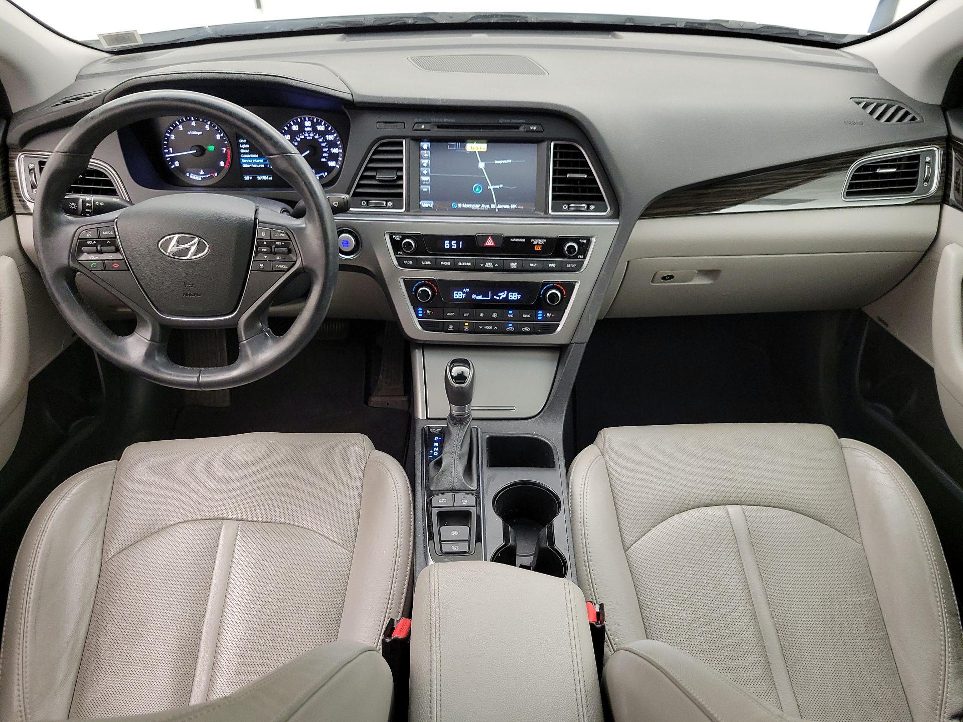 Thumbnail: 2017 Hyundai Sonata - 9