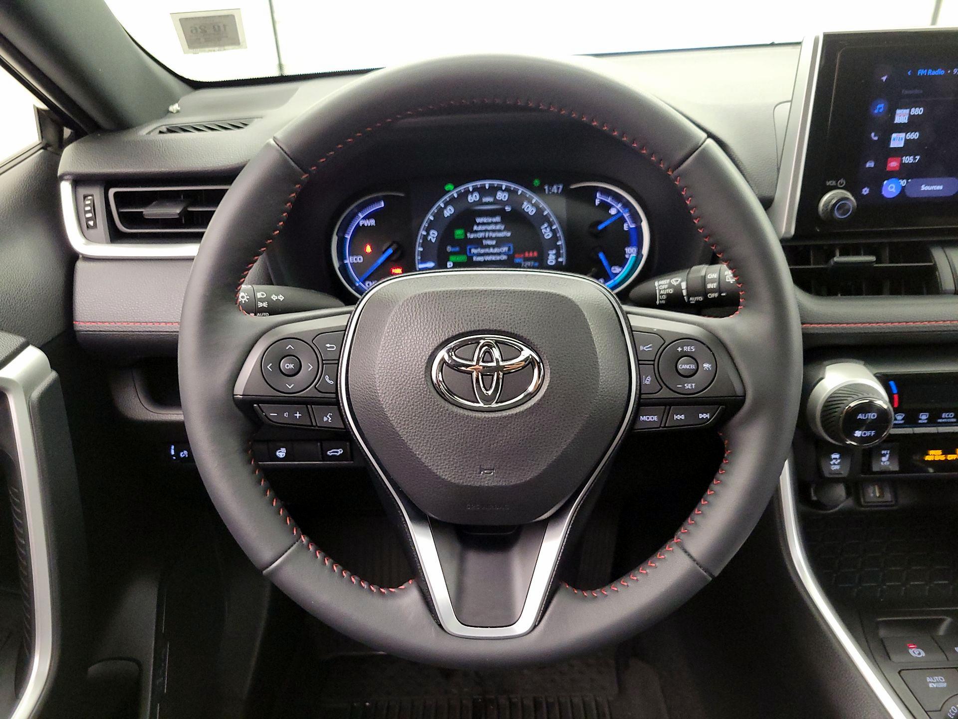 Thumbnail: 2024 Toyota RAV4 - 10