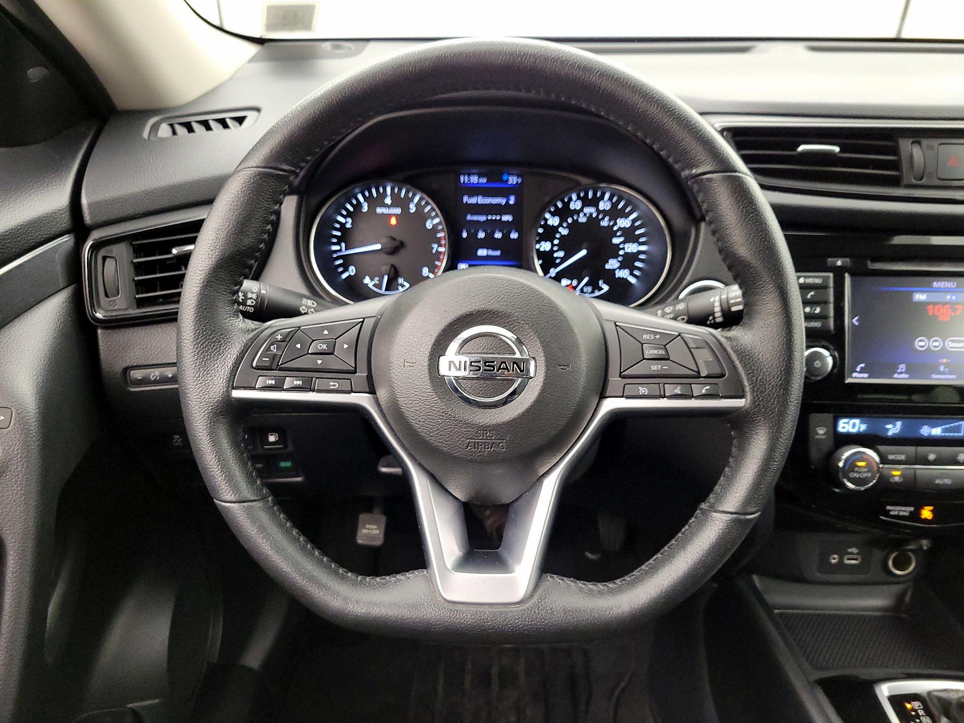 Thumbnail: 2019 Nissan Rogue - 10