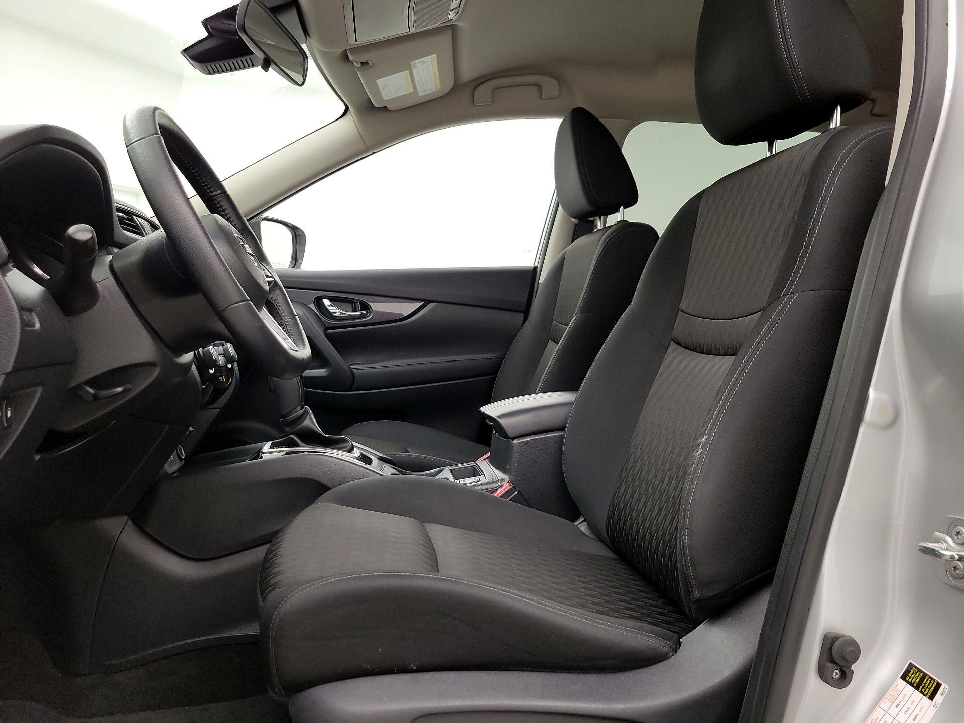 Thumbnail: 2019 Nissan Rogue - 11