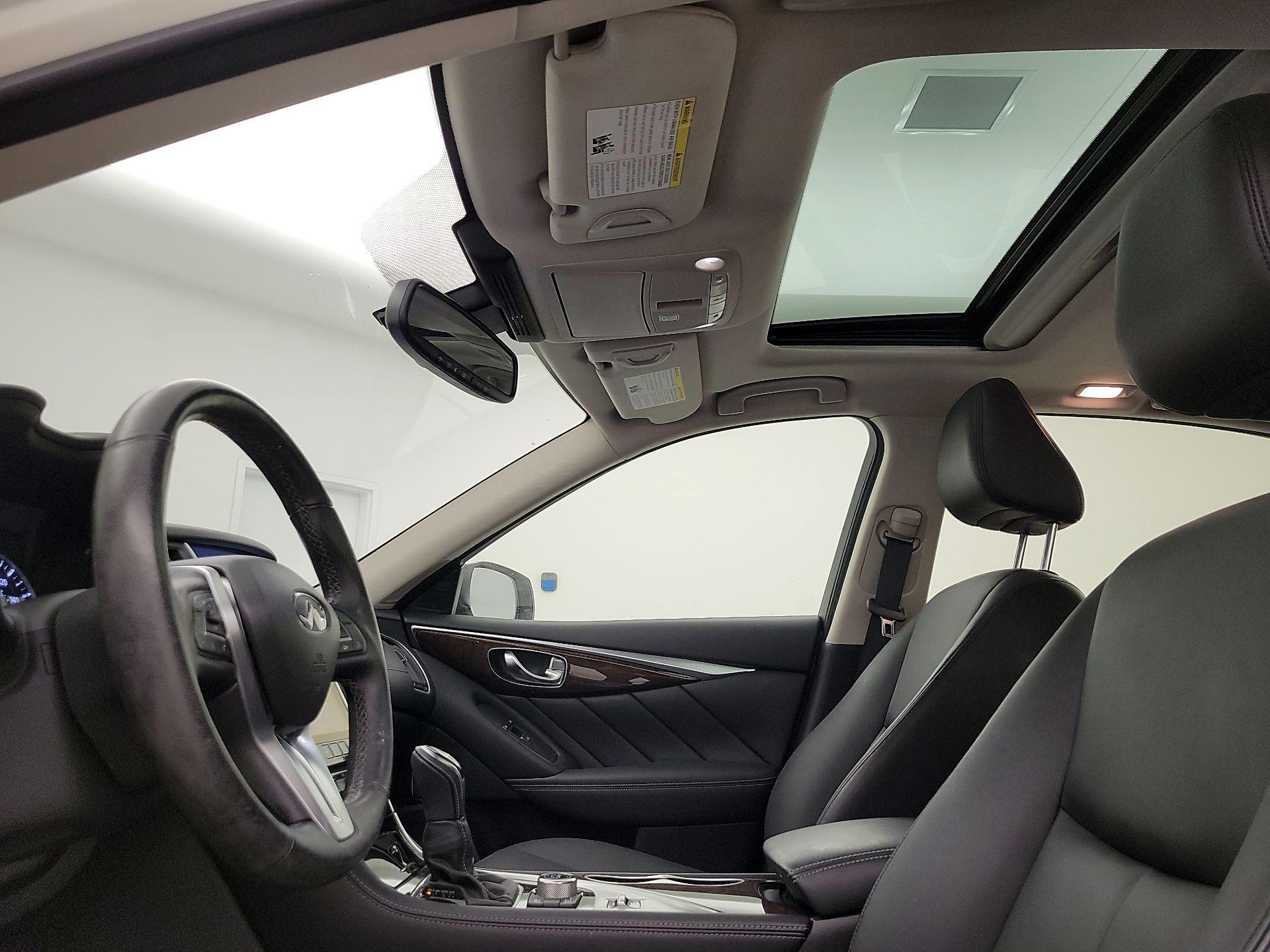 Thumbnail: 2018 INFINITI Q50 - 20