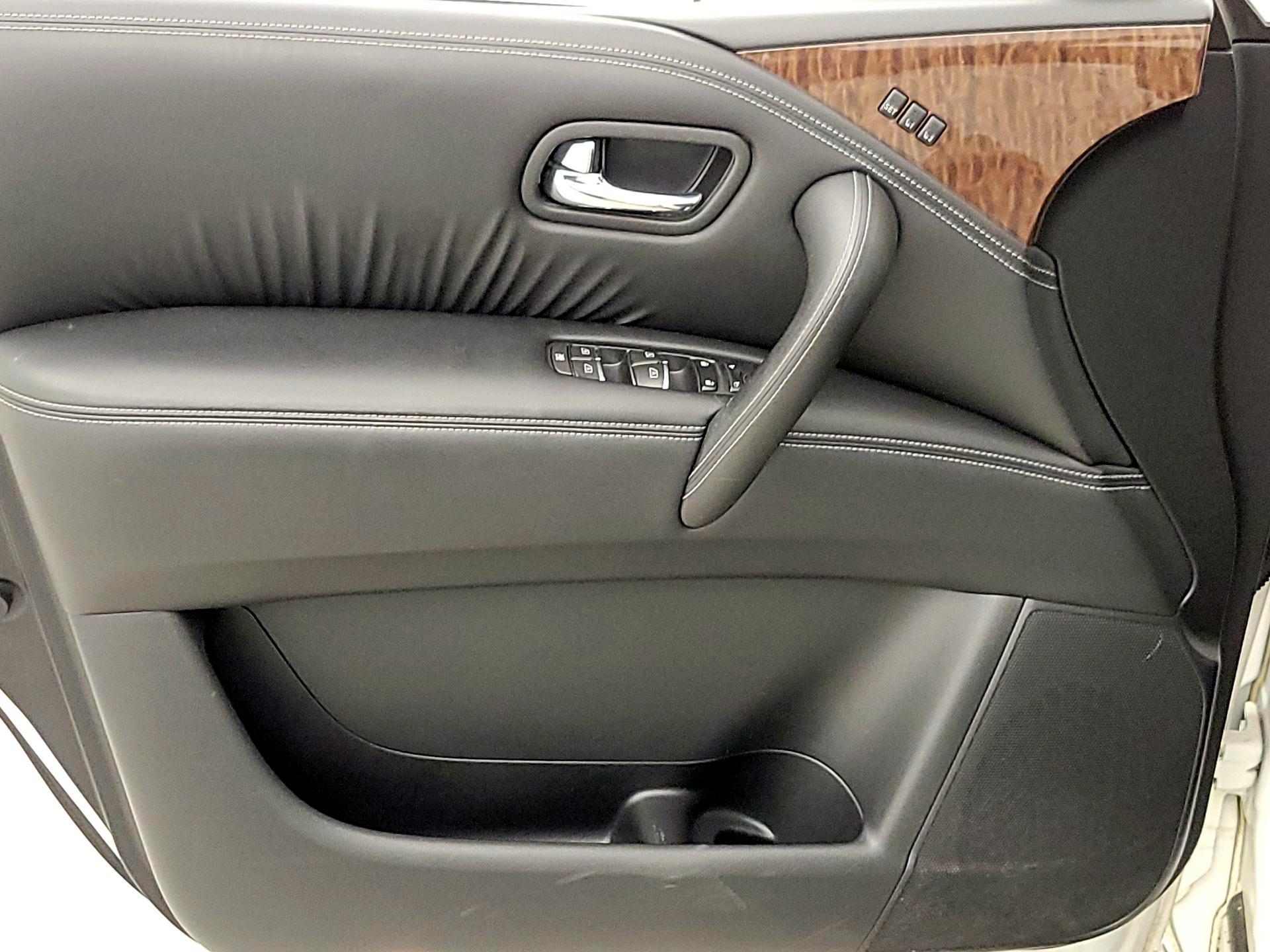 Thumbnail: 2017 Nissan Armada - 12