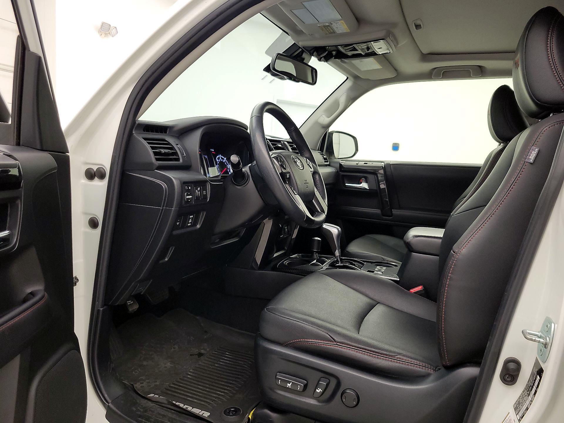 Thumbnail: 2020 Toyota 4Runner - 11