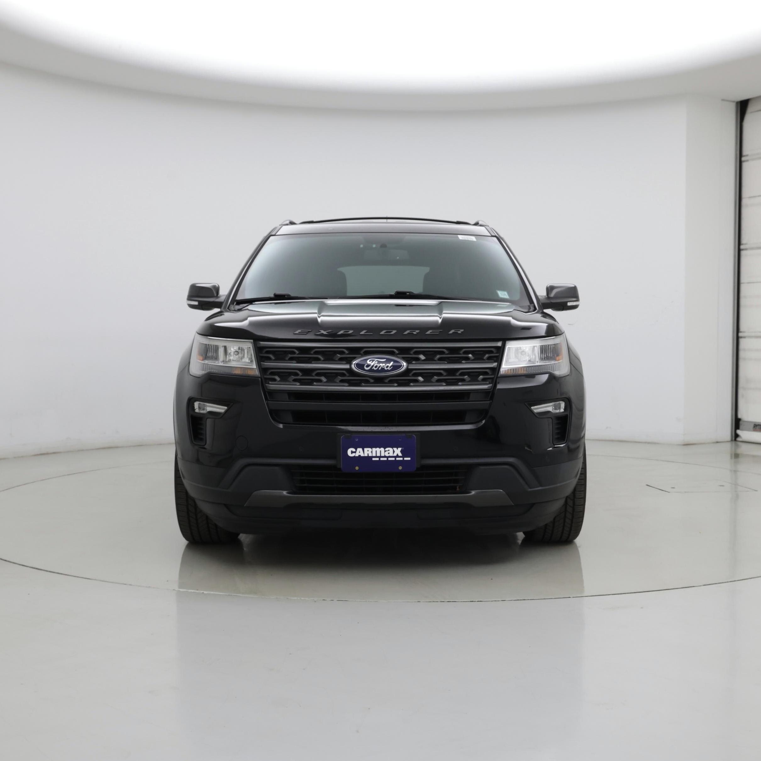 Thumbnail: 2018 Ford Explorer - 5