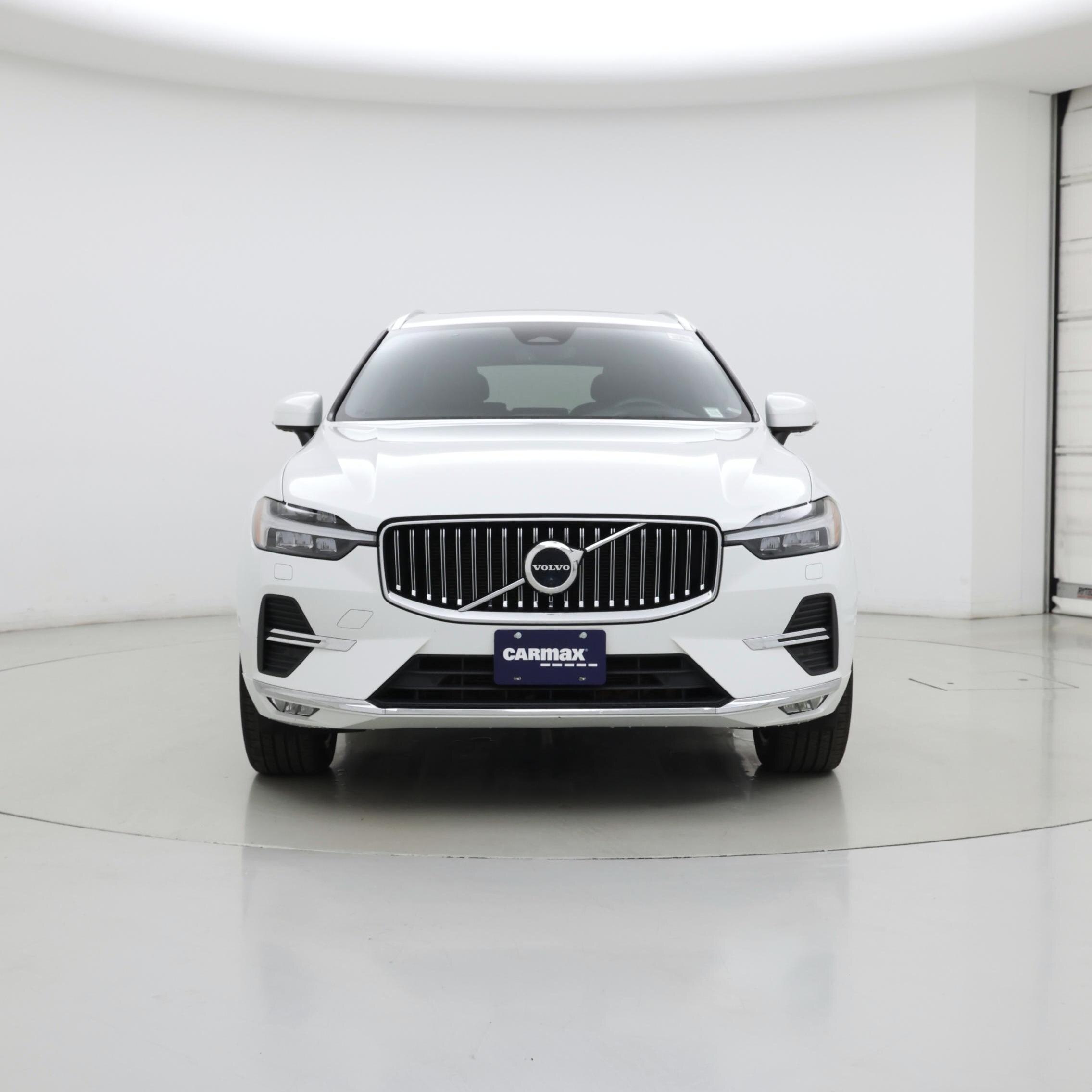 Thumbnail: 2022 Volvo XC60 - 5
