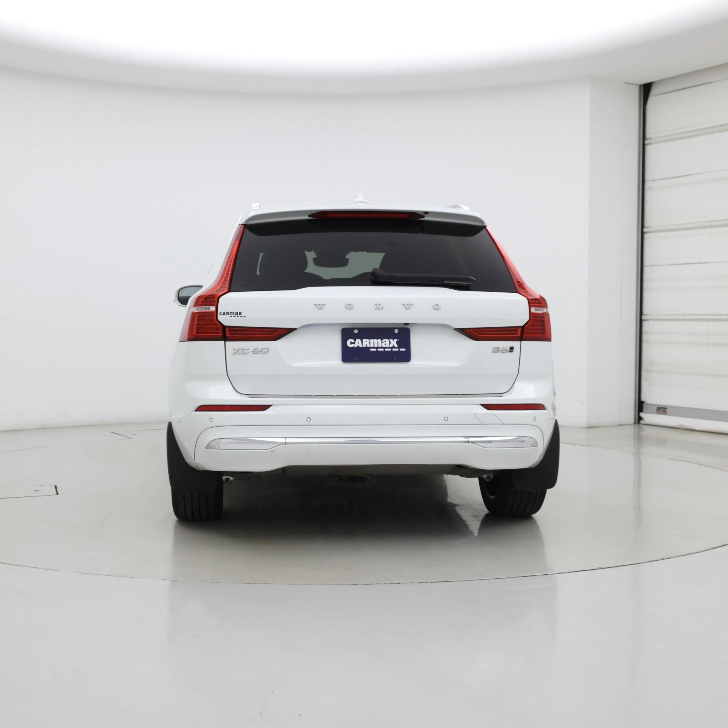 Thumbnail: 2022 Volvo XC60 - 6