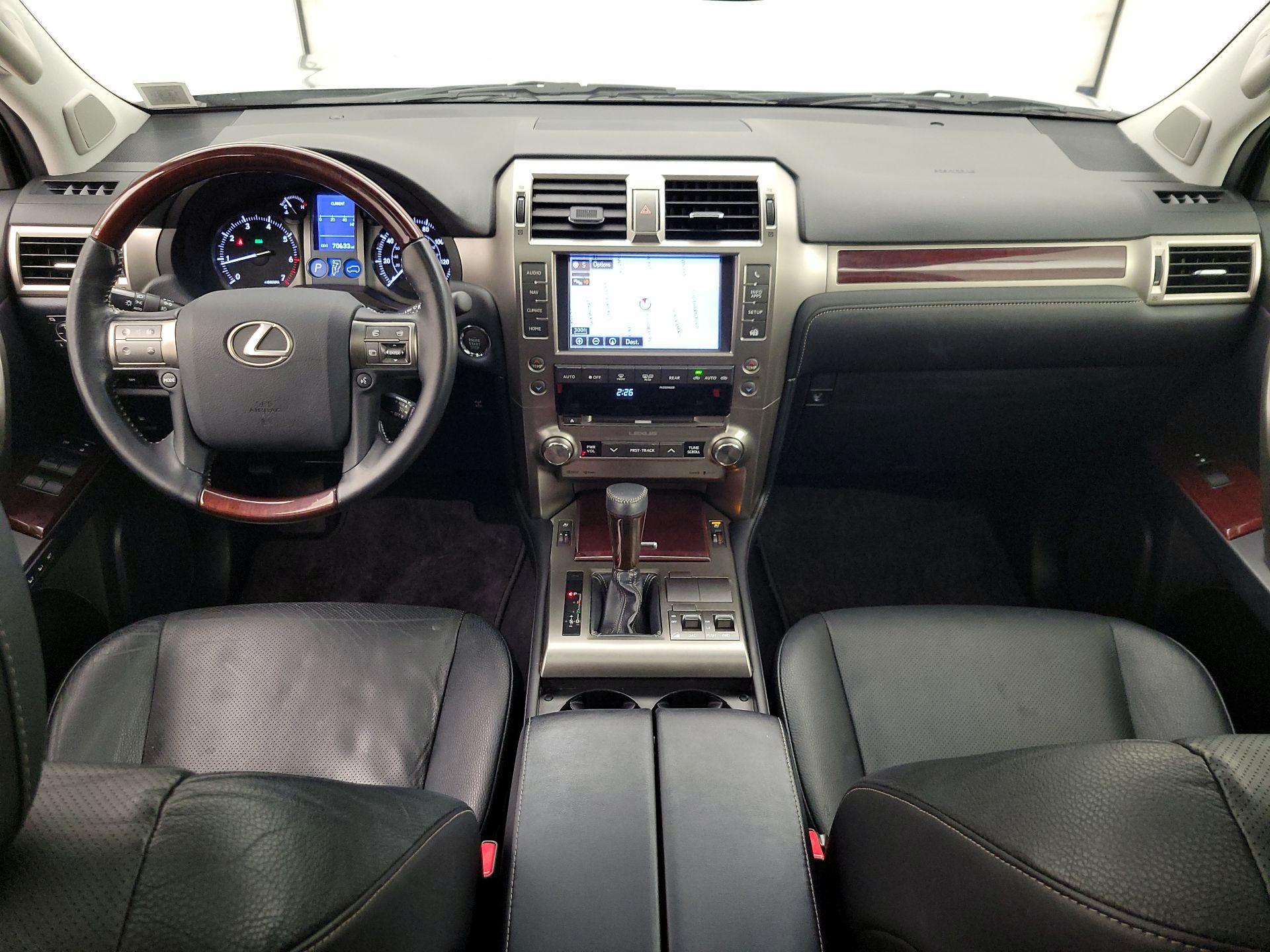 Thumbnail: 2016 Lexus GX - 9