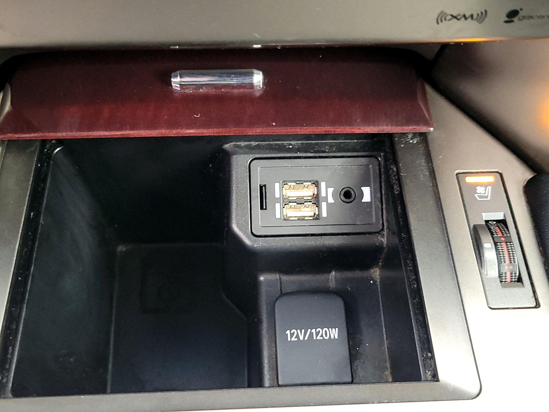 Thumbnail: 2016 Lexus GX - 19