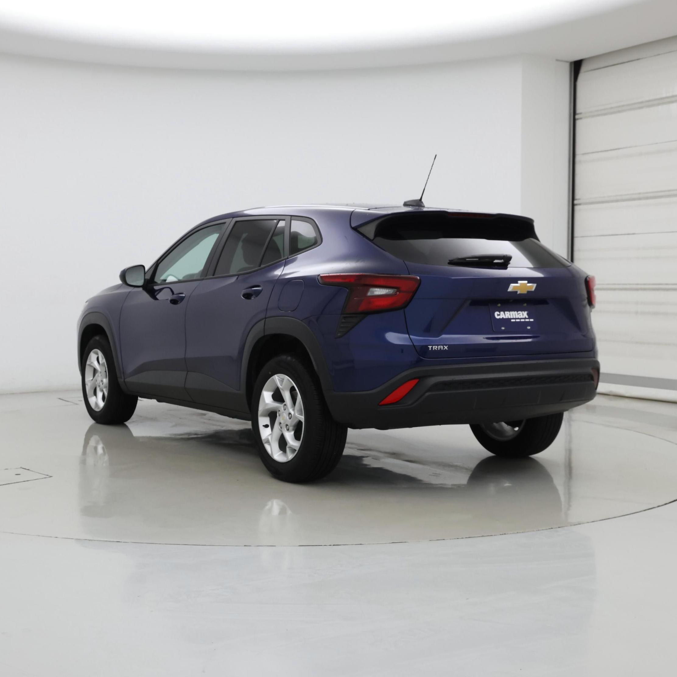 Thumbnail: 2024 Chevrolet Trax - 2