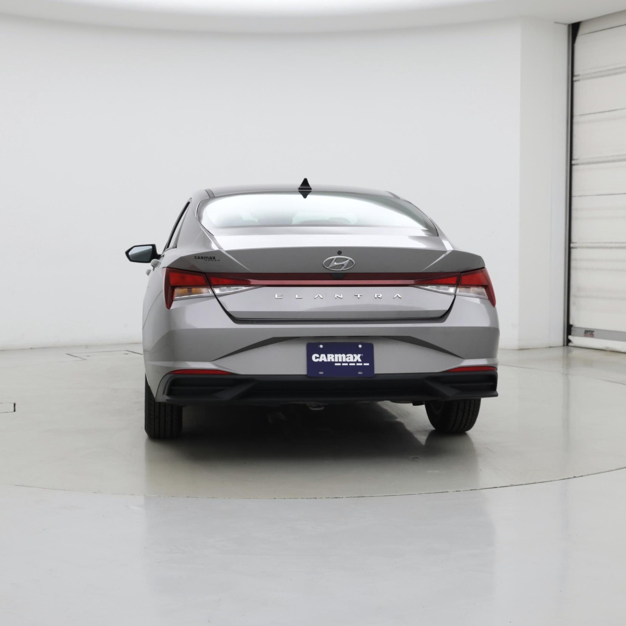 Thumbnail: 2021 Hyundai Elantra - 6